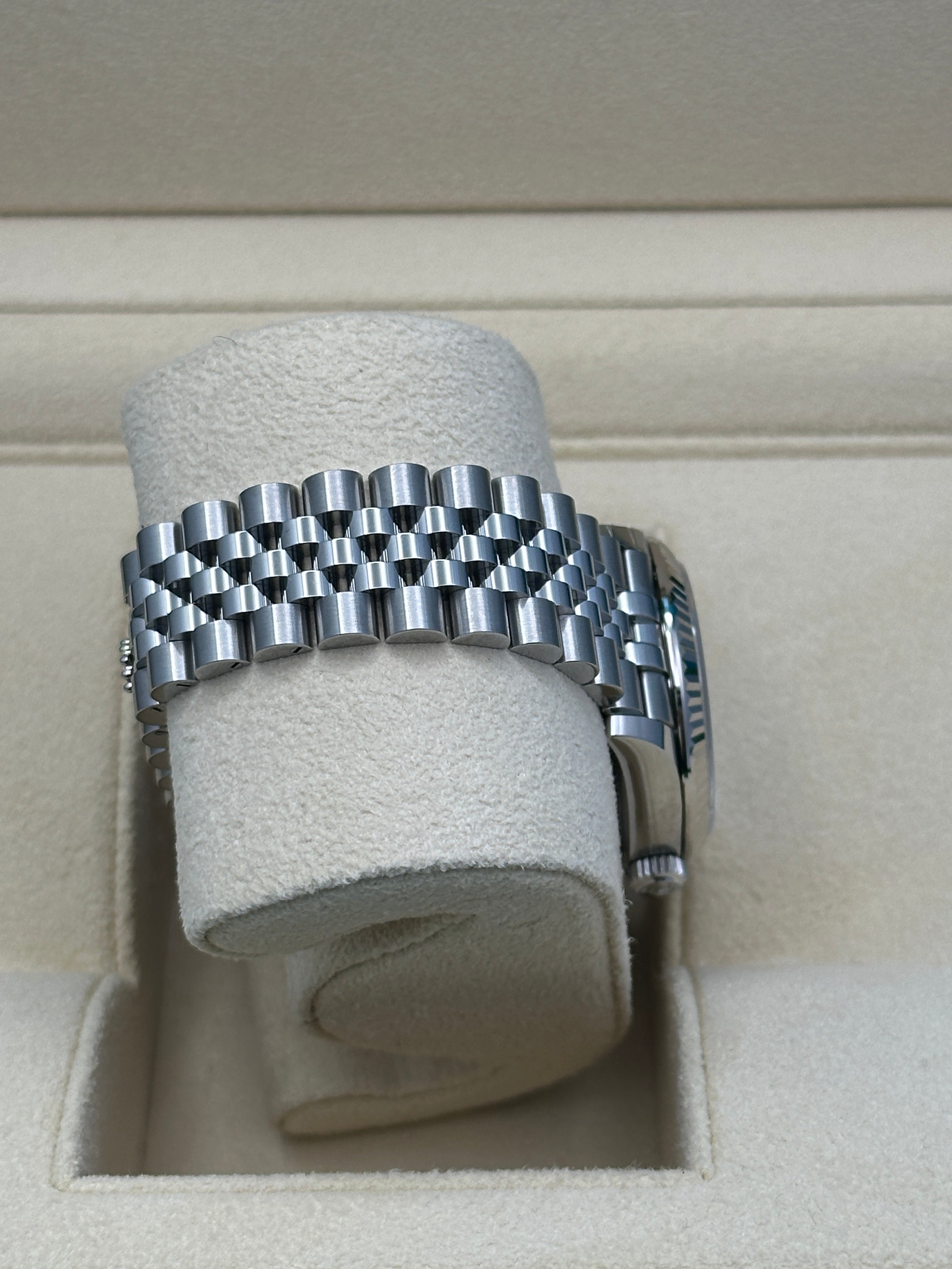 Rolex Steel and White Gold Datejust 31  - White Mother-Of-Pearl Diamond Dial - Jubilee Bracelet - 278274 mdj