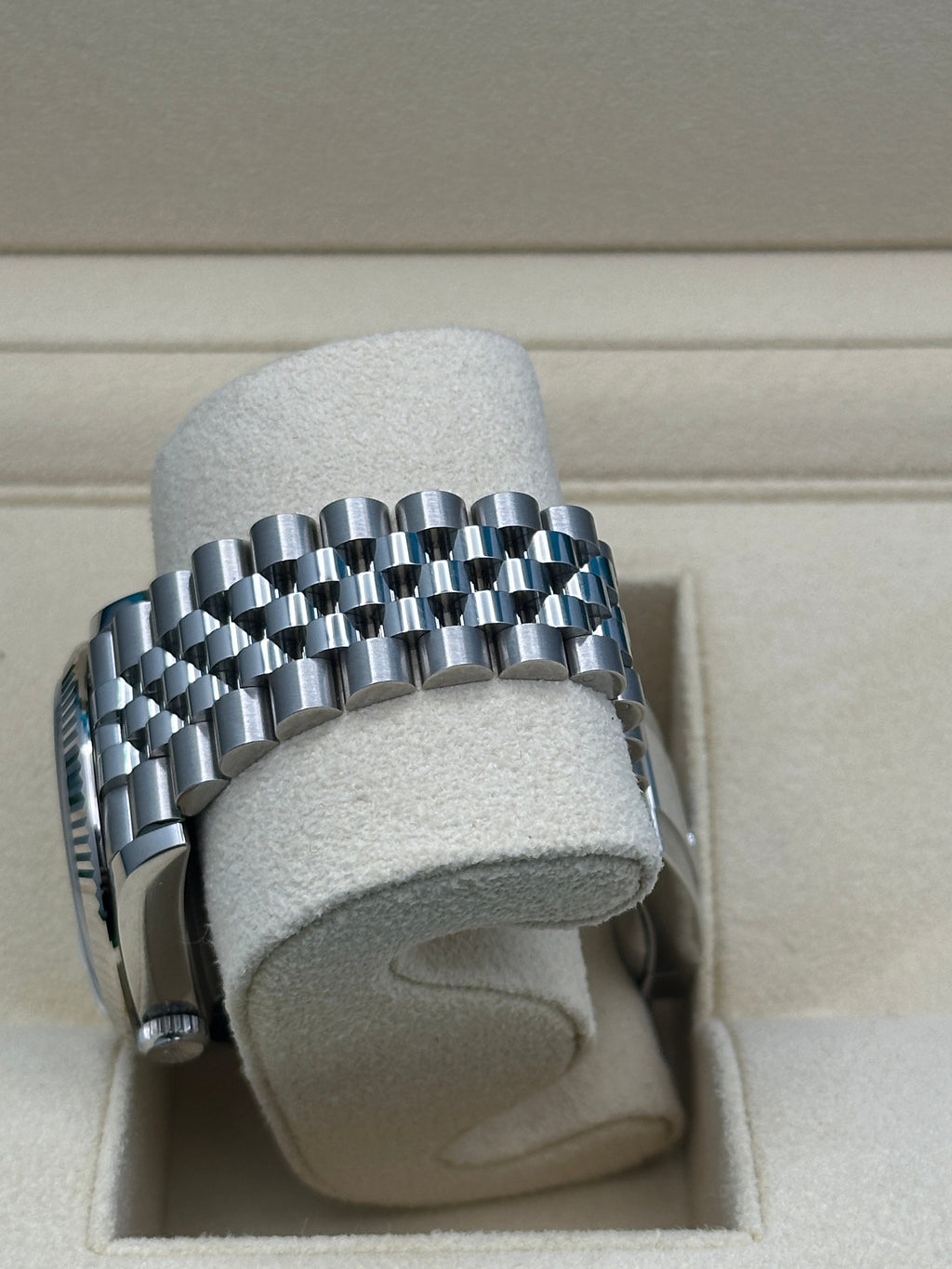Rolex Steel Datejust 36  - Mother-of-Pearl Diamond Dial - Jubilee Bracelet - 126234 mdj