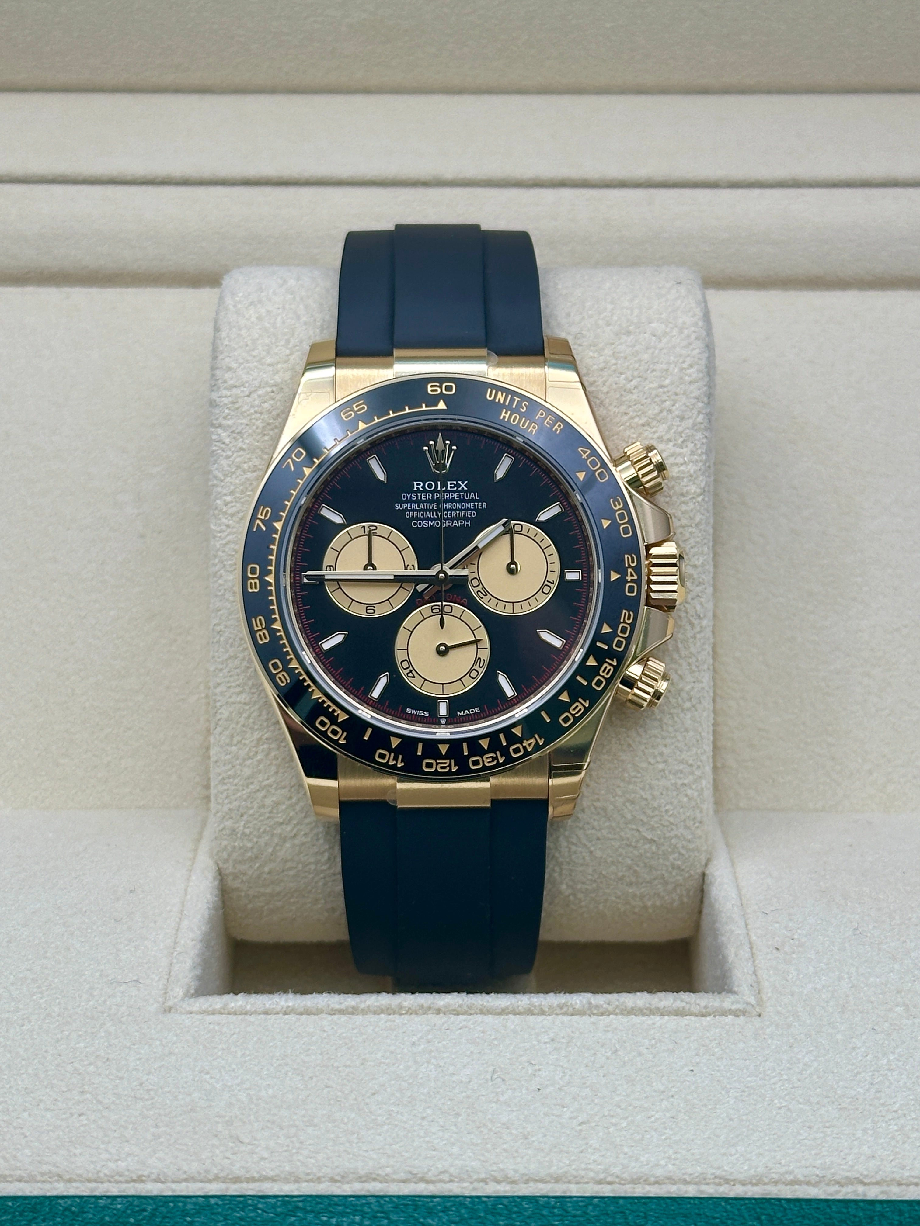 Rolex Yellow Gold  Daytona   - Black And Champagne Index Dial - 126518ln bkchiof