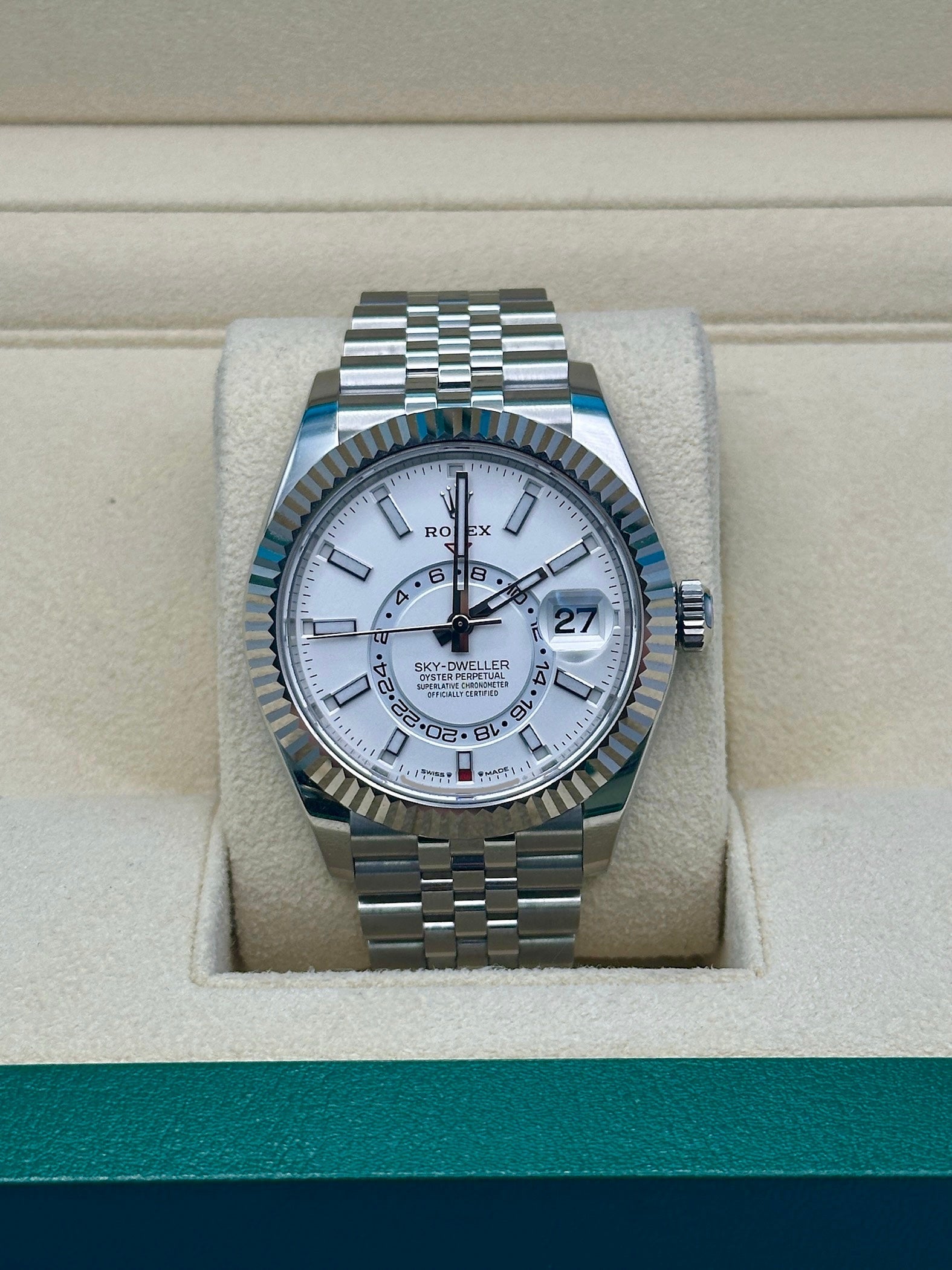 Rolex Sky Dweller 42 White Dial Stainless Steel Jubilee Mens  336934