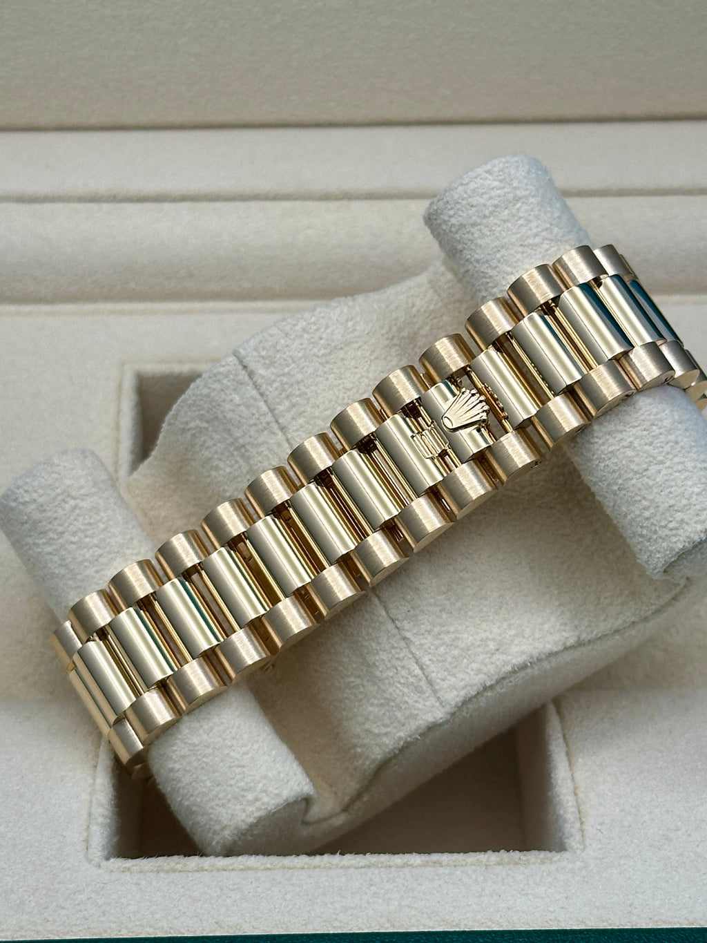 Rolex Yellow Gold Day-Date 40  - Black Baguette Diamond Dial - President Bracelet - 228238 bkbdp