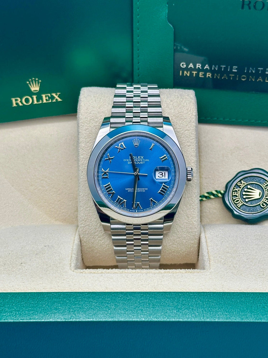 Rolex Steel Datejust 41  - Smooth Bezel - Blue Roman Dial - Jubilee Bracelet - 126300 blrj