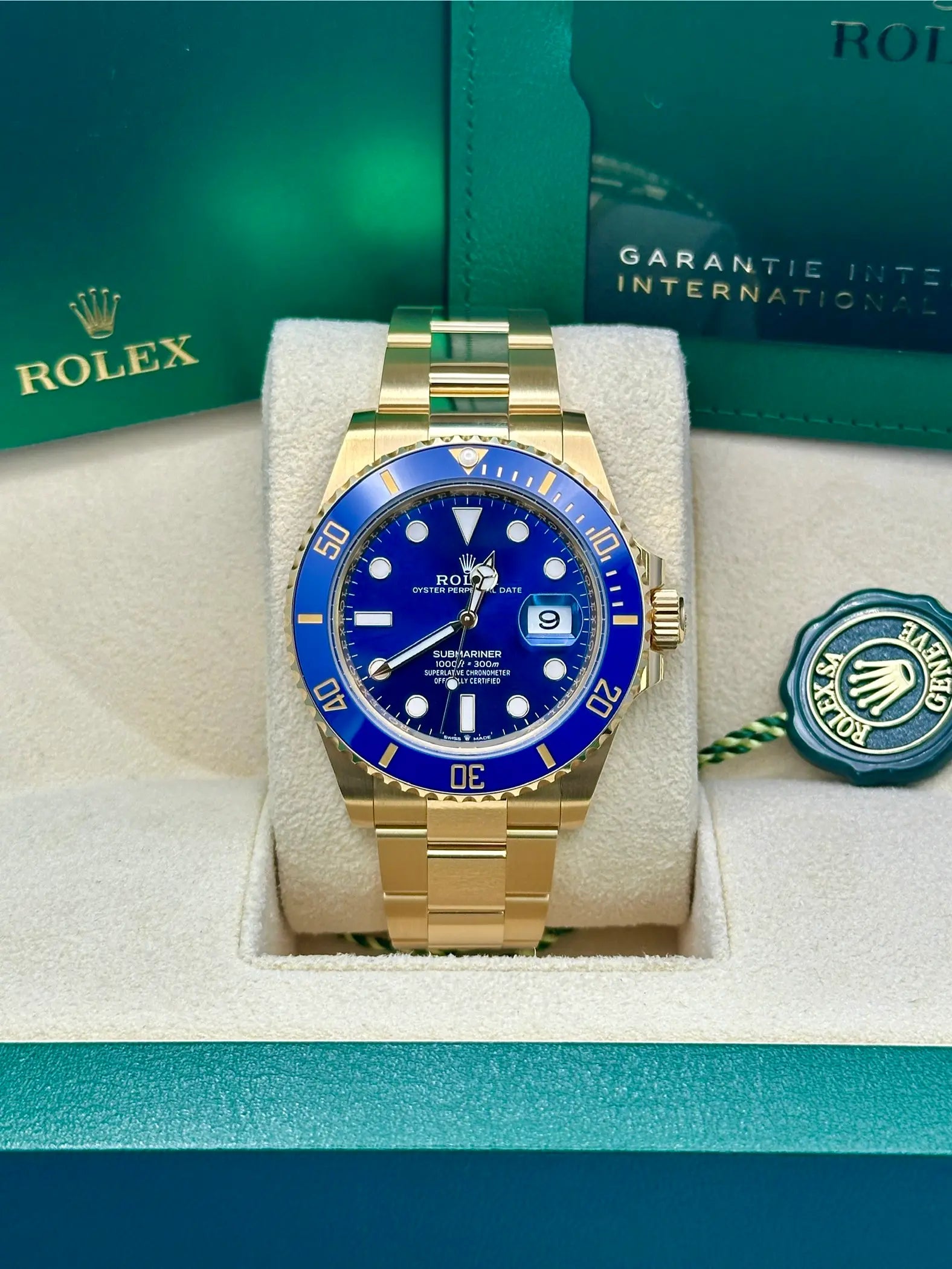 Rolex Yellow Gold Submariner Date  - Blue Bezel - Blue Dial - 126618LB