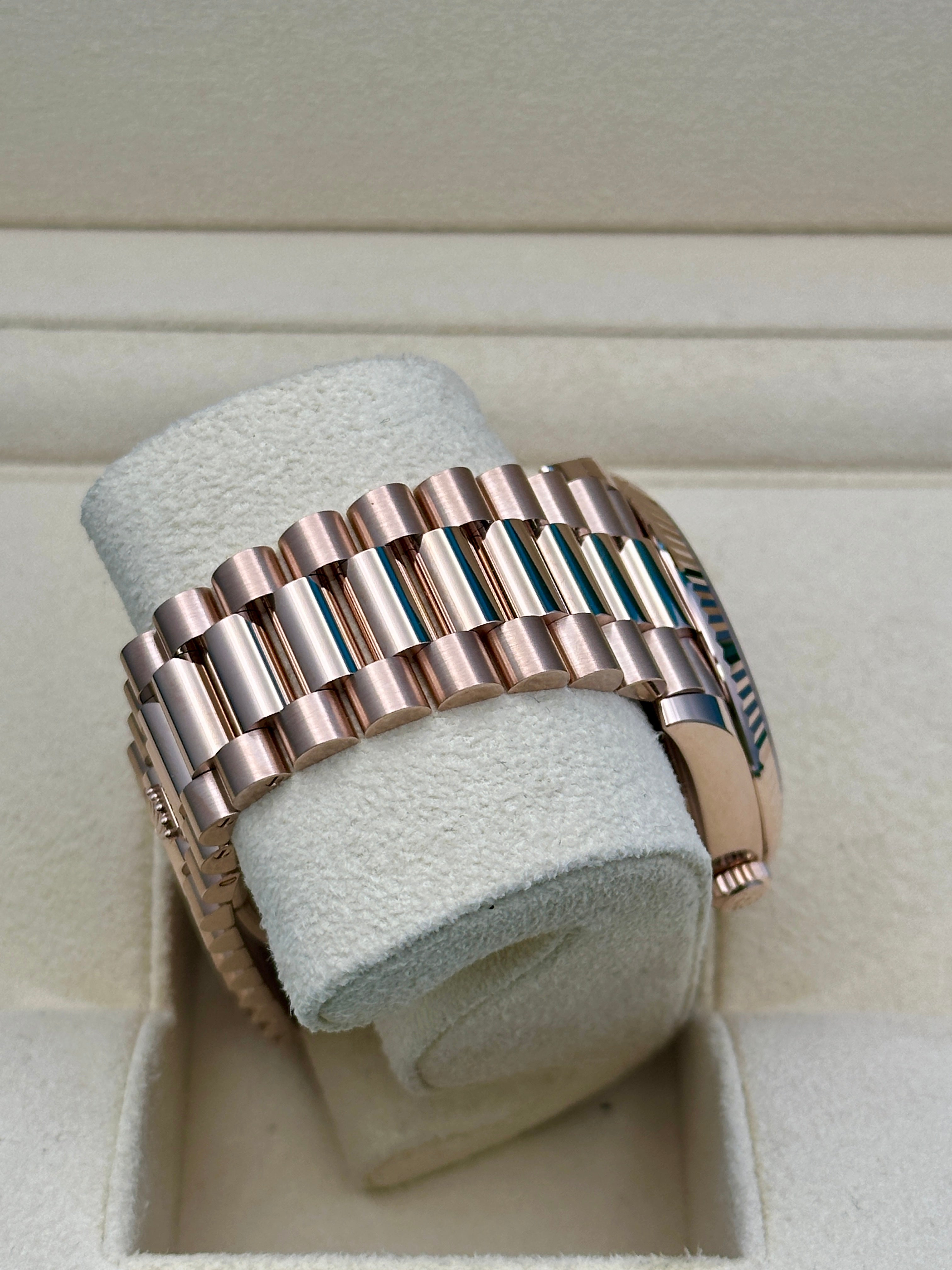 Rolex Everose Gold Day-Date 40 - Slate Dial - President Bracelet - 228235 slate
