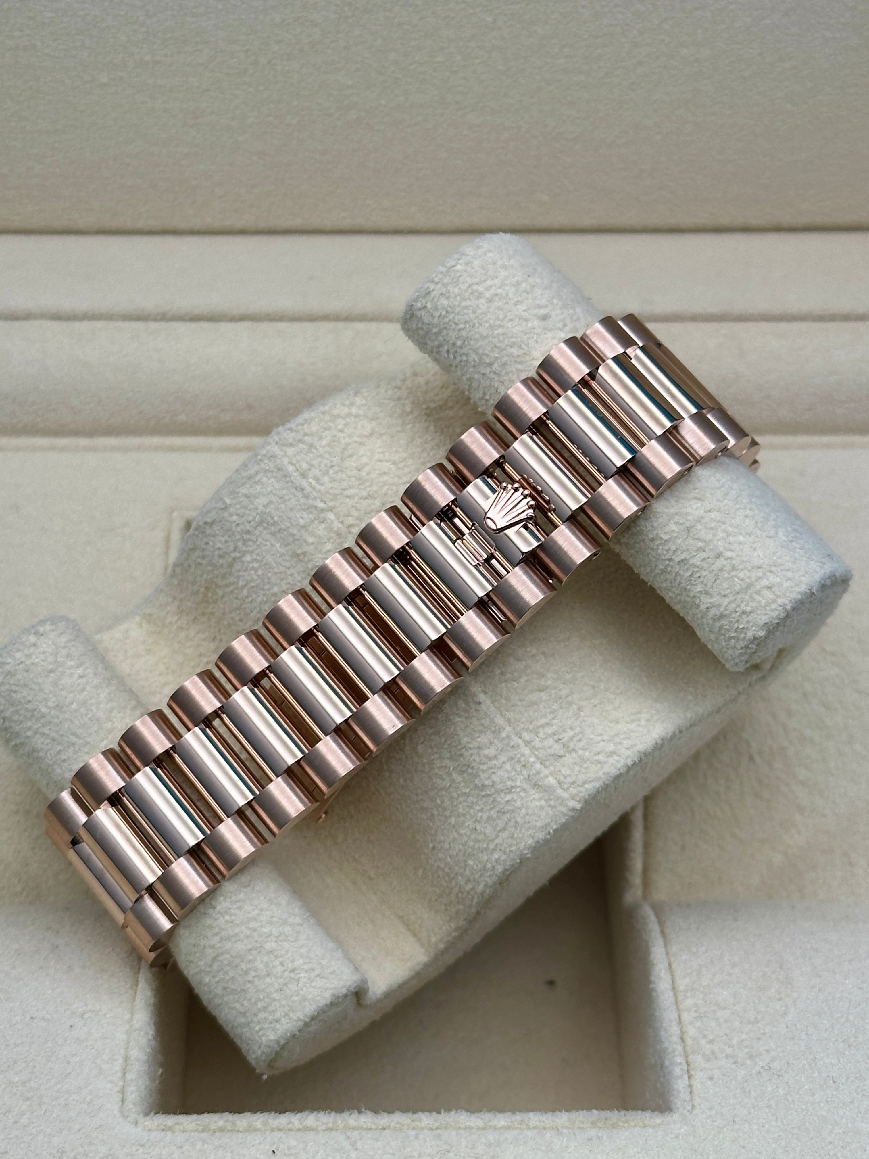 Rolex Everose Gold Day-Date 40 - Slate Dial - President Bracelet - 228235 slate
