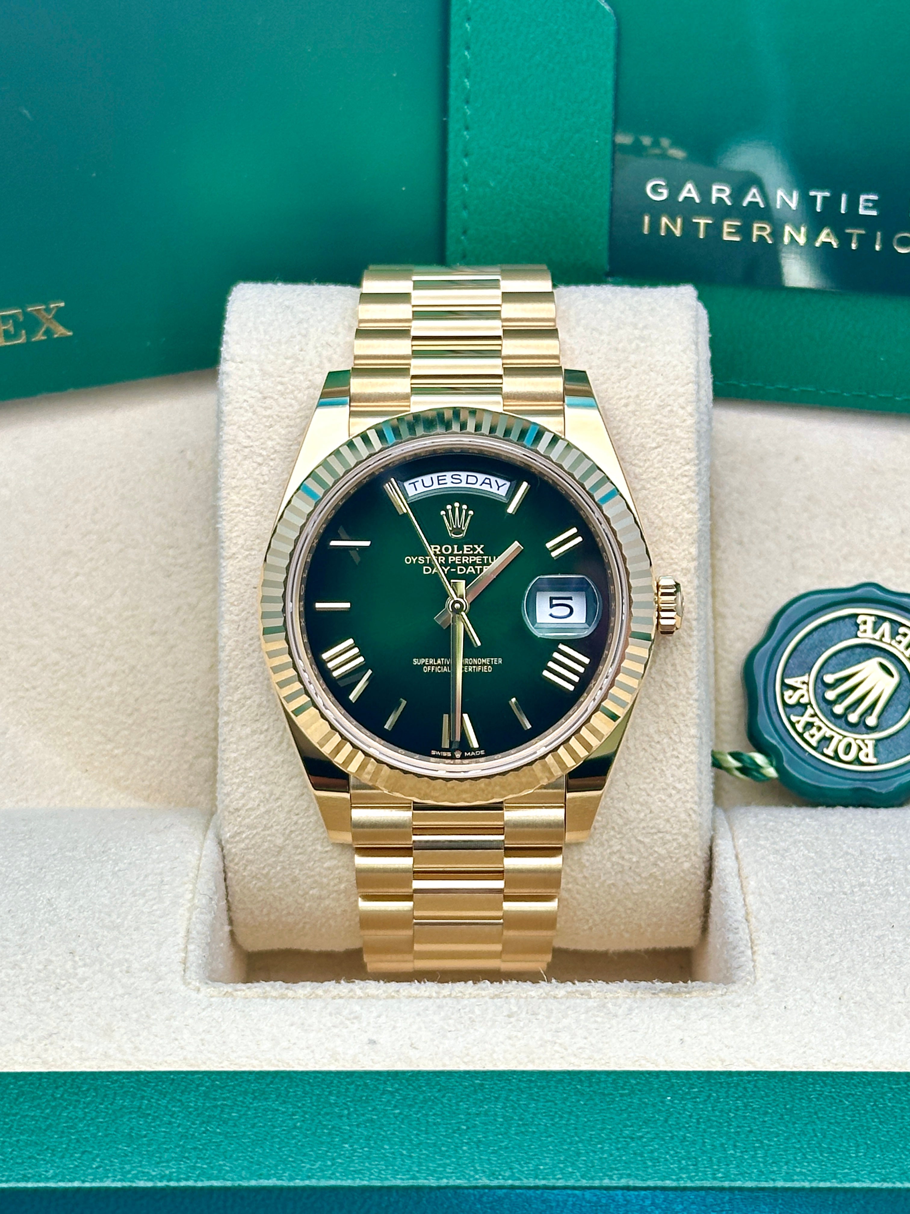 Rolex Day-Date 40 Green Ombre Dial 18K Yellow Gold President