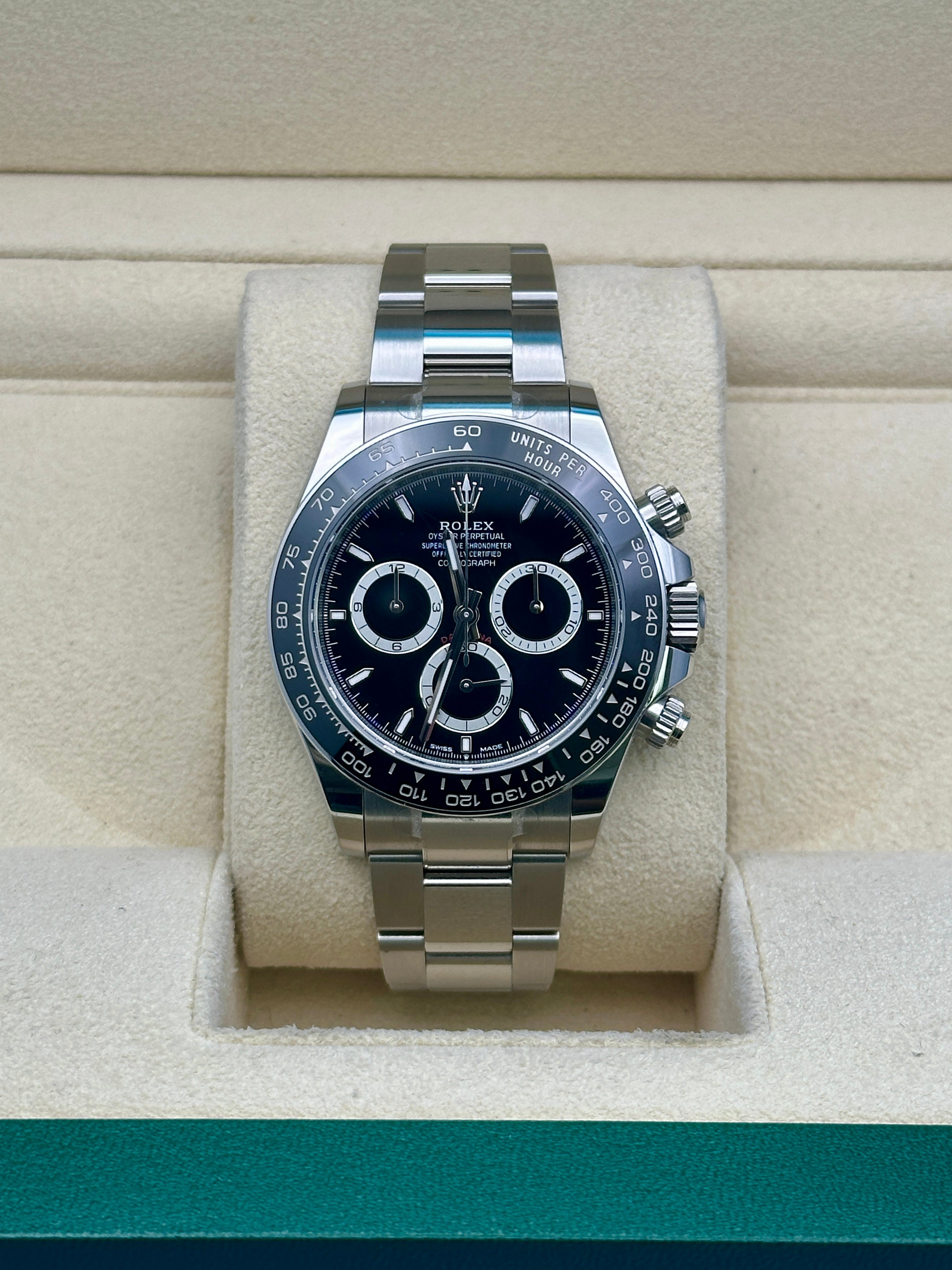 Rolex Oystersteel  Daytona   - Black Index Dial - Oyster Bracelet - 126500ln bkio
