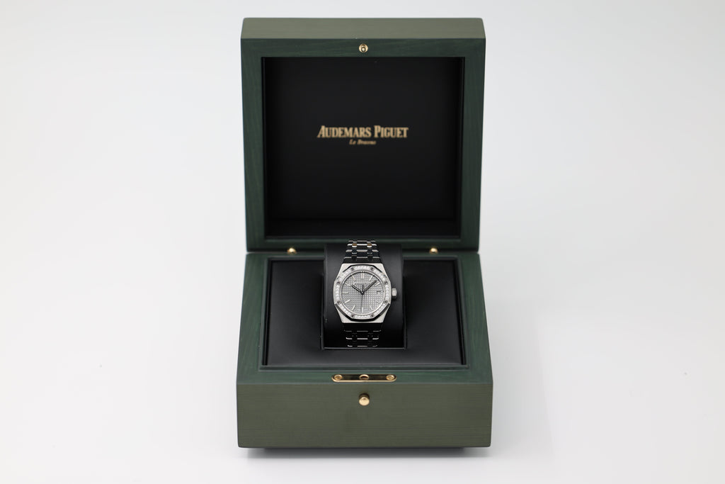 Audemars Piguet - Royal Oak - Grey Dial - 15551ST - 2022