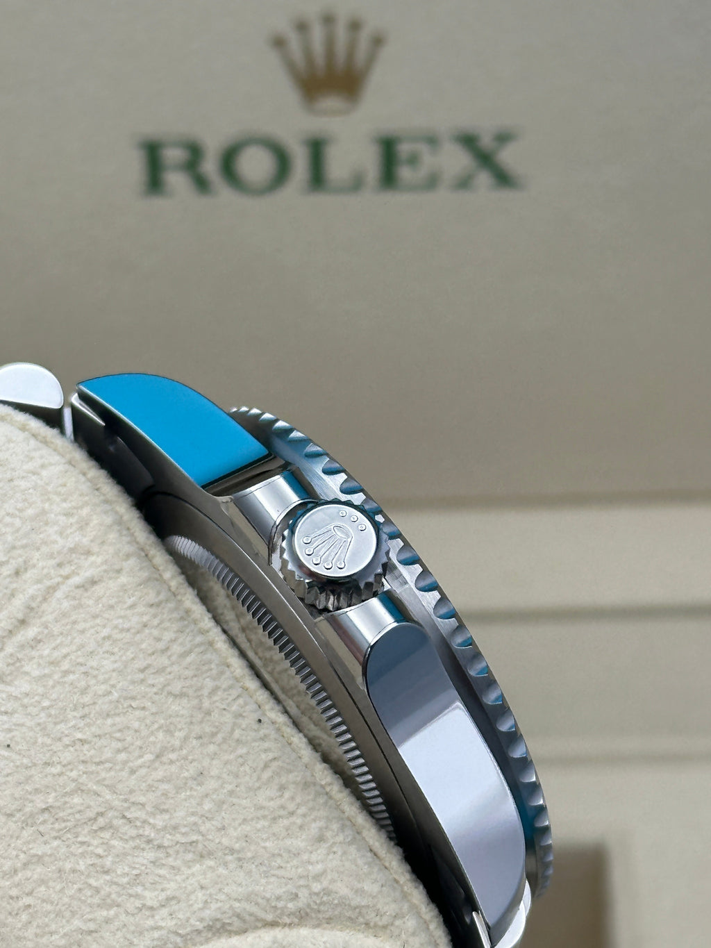 Rolex Steel GMT-Master II 40  - Black And Blue Batman Bezel - Black Dial - Jubilee Bracelet - 126710BLNR