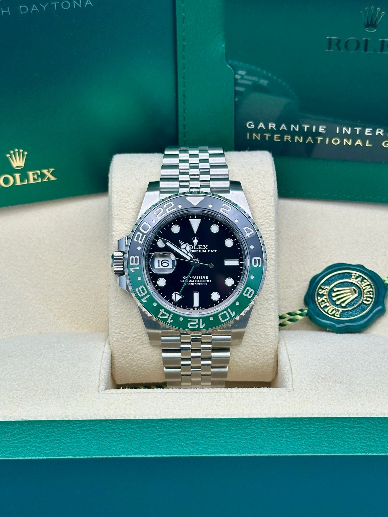 Rolex Oystersteel "Sprite" GMT-Master II  - Bidirectional Rotatable 24-Hour Graduated Bezel - 126720vtnr