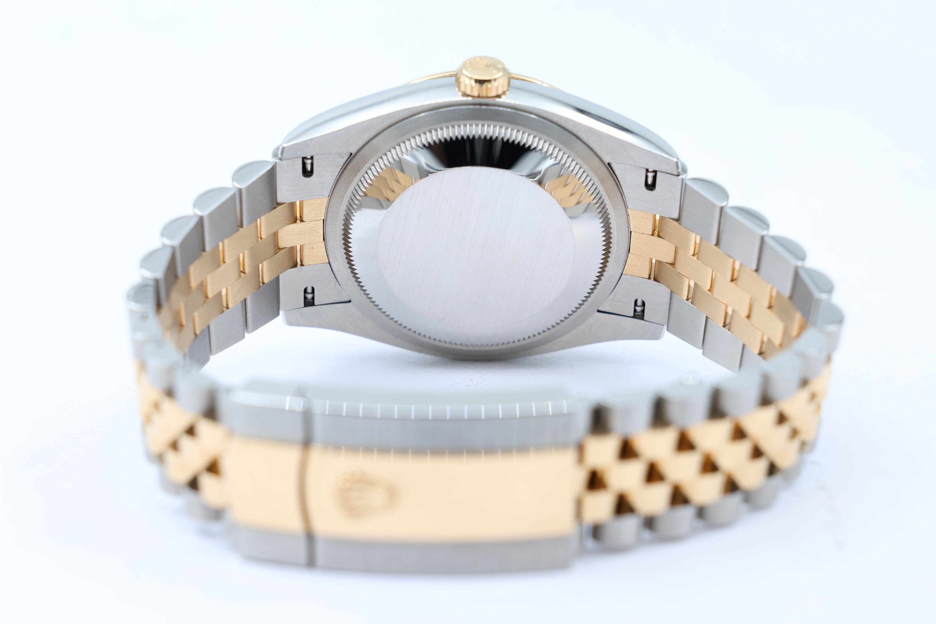 Rolex - Datejust – Champagne – 126233 – 2026