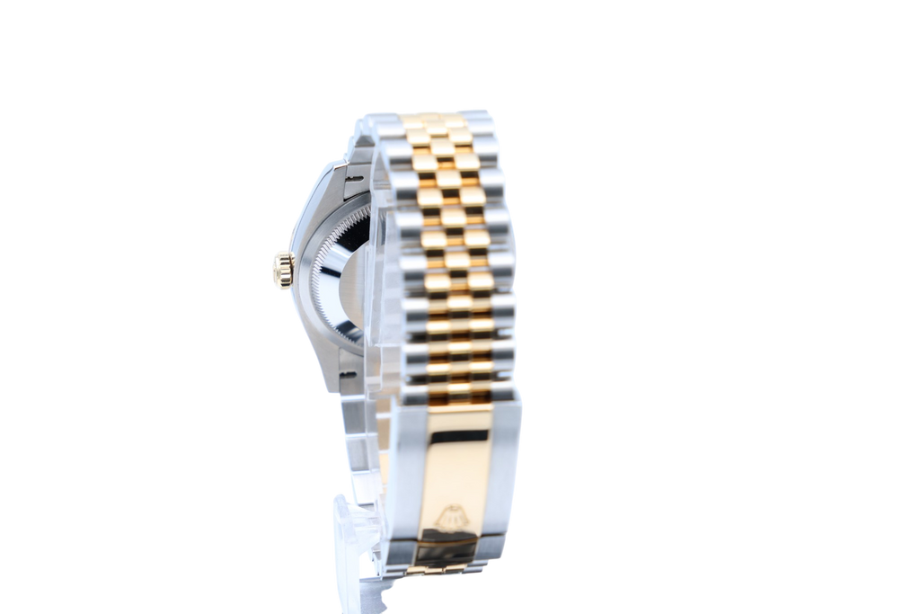 Rolex - Datejust – Champagne – 126233 – 2026