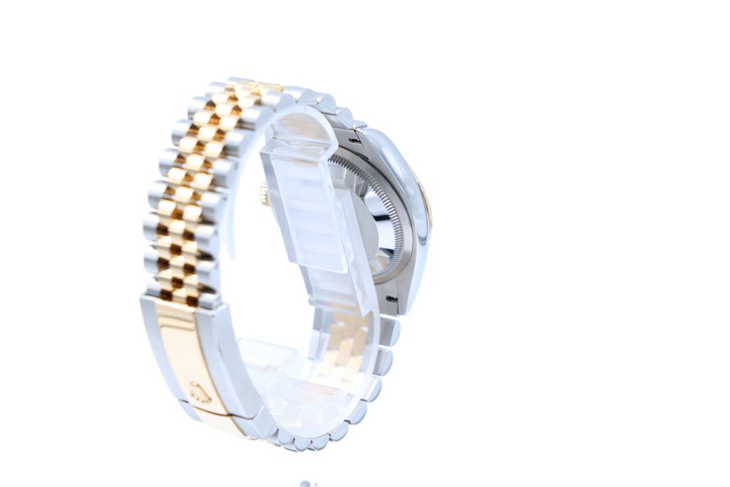 Rolex - Datejust – Champagne – 126233 – 2026