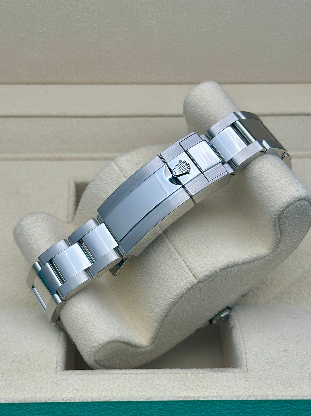 Rolex Steel Yacht-Master II 44  Mercedes Hands - Matt White Dial - 116680