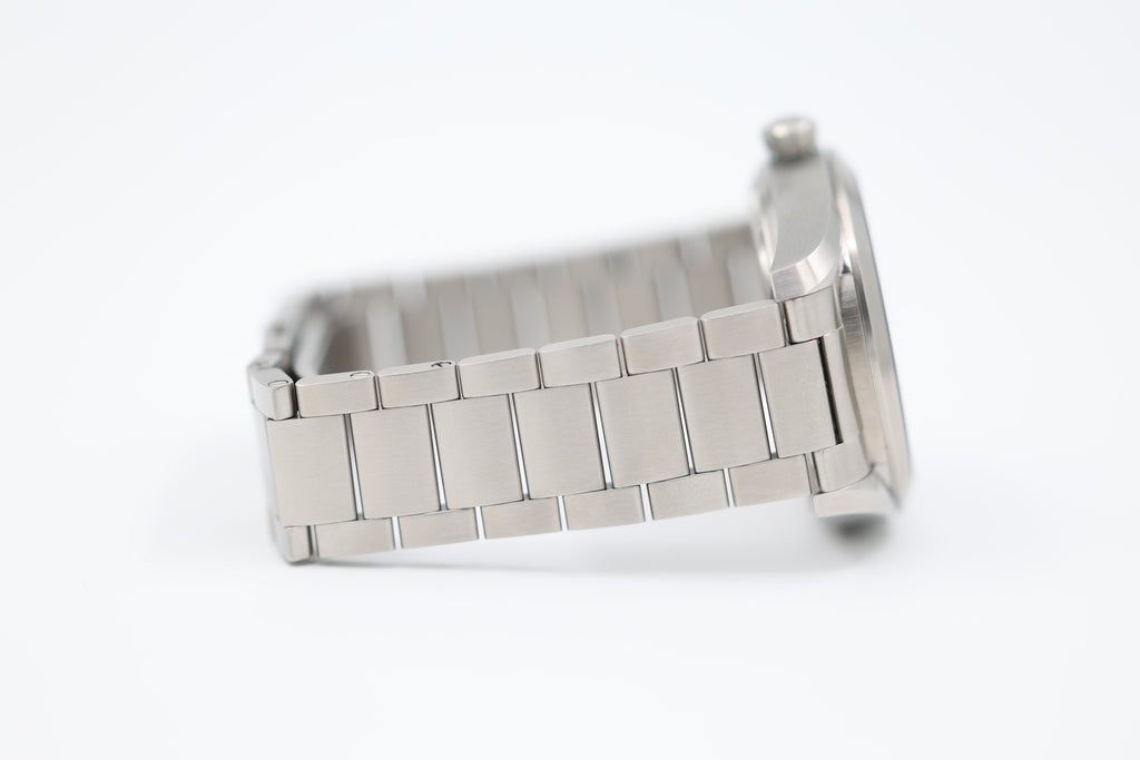 Omega - Seamaster Railmaster - Blue Dial - 220.10.40.20.03.001 - 2025