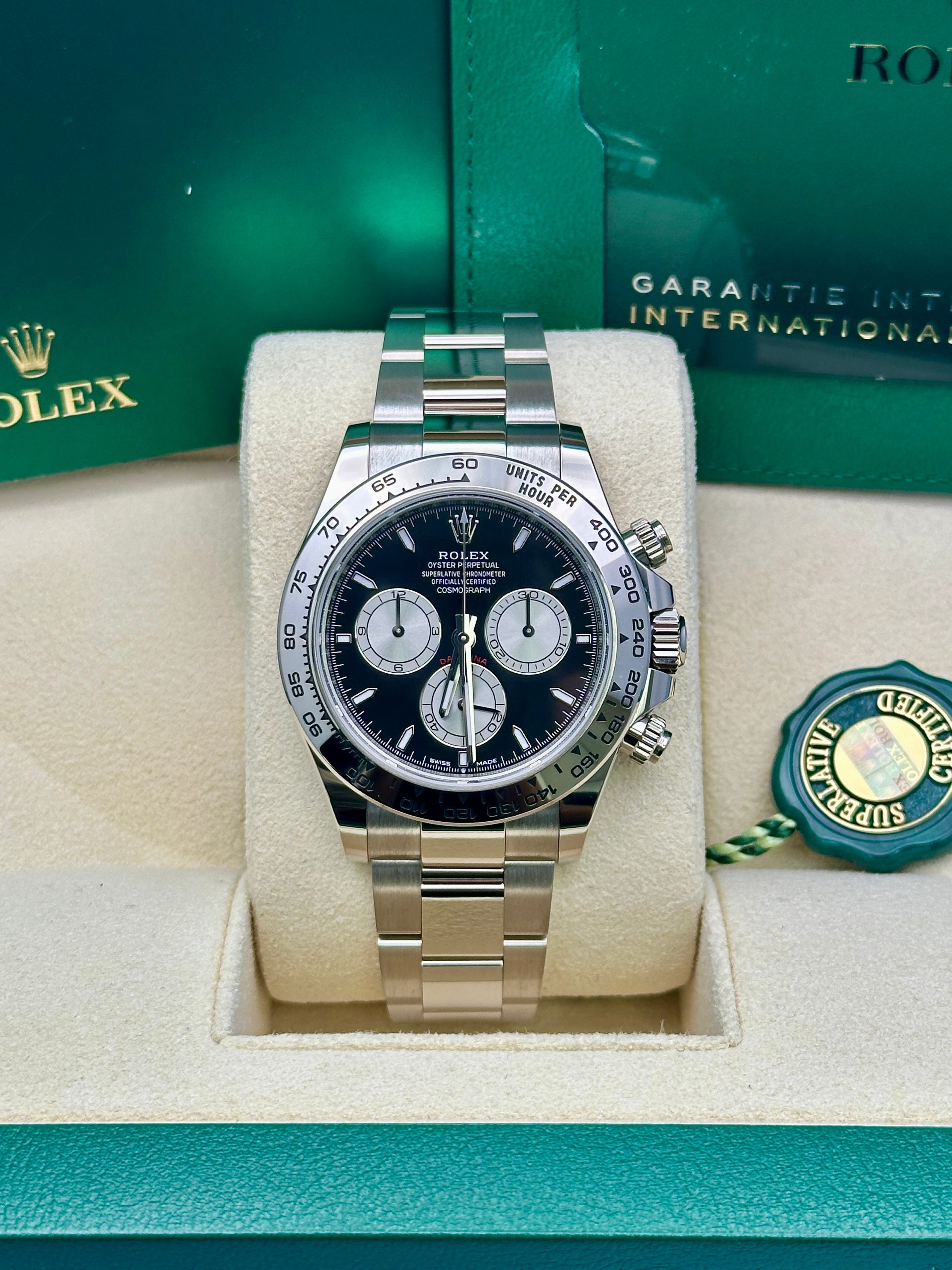Rolex White Gold  Daytona  - Fixed Bezel - Black And Steel Index Dial - Oyster Bracelet - 126509 bkstio