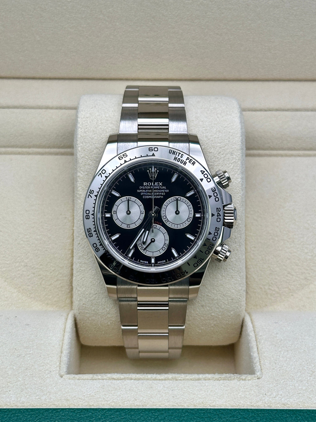 Rolex White Gold  Daytona  - Fixed Bezel - Black And Steel Index Dial - Oyster Bracelet - 126509 bkstio