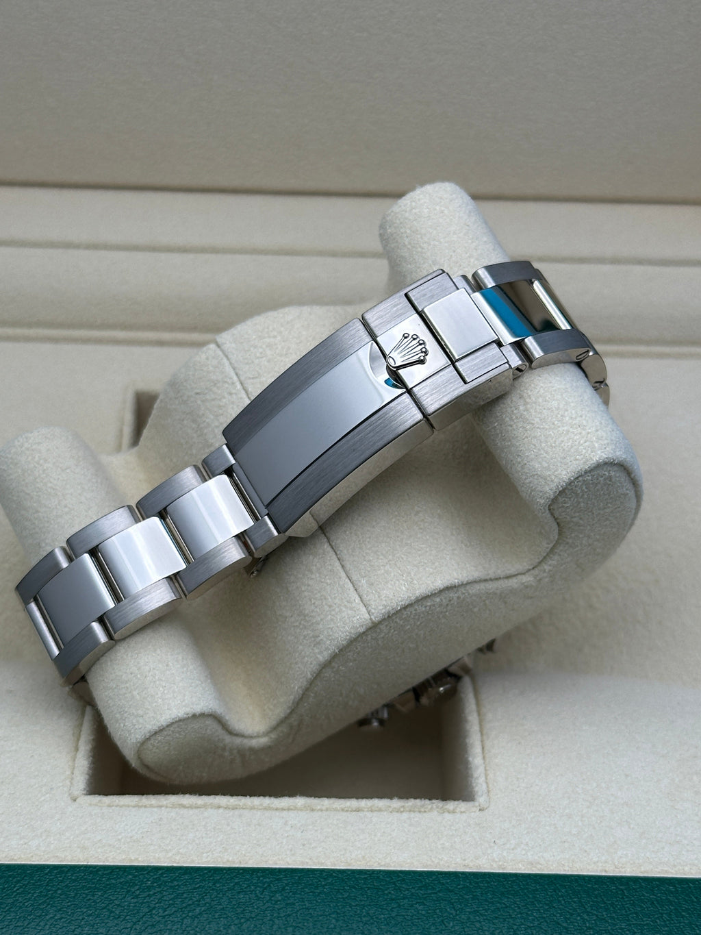 Rolex White Gold  Daytona  - Fixed Bezel - Black And Steel Index Dial - Oyster Bracelet - 126509 bkstio