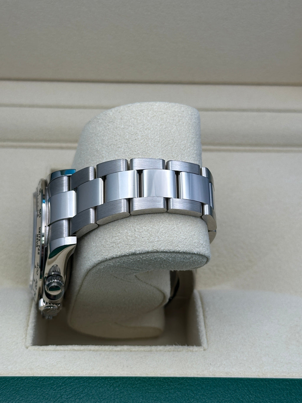 Rolex White Gold  Daytona  - Fixed Bezel - Black And Steel Index Dial - Oyster Bracelet - 126509 bkstio