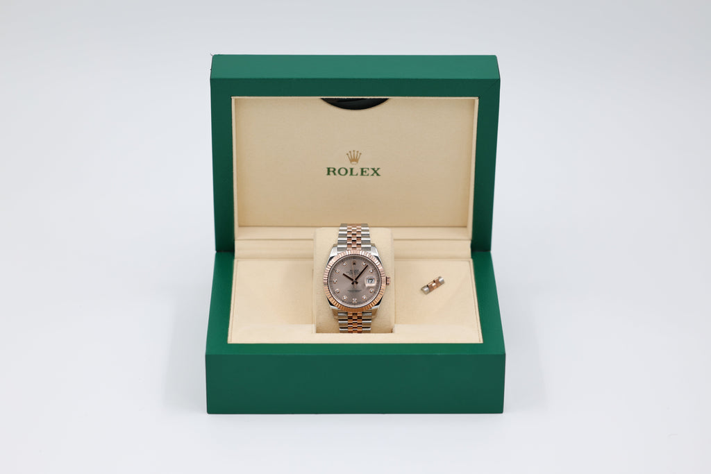 Rolex - Datejust - Sundust Diamond Dial - 126331 - 2016