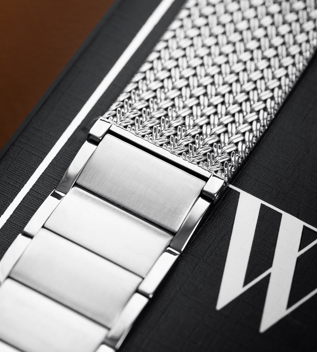 KUXIU Natural Stainless Steel Magnetic Apple Watch Band
