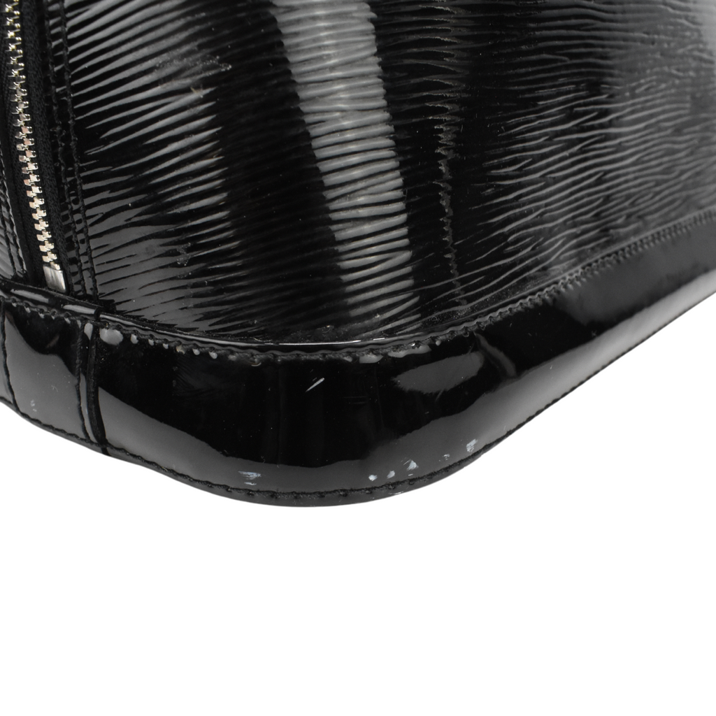 Louis Vuitton 'Alma MM' Handbag