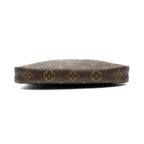 Louis Vuitton 'Pochette Accessoires' Shoulder Bag