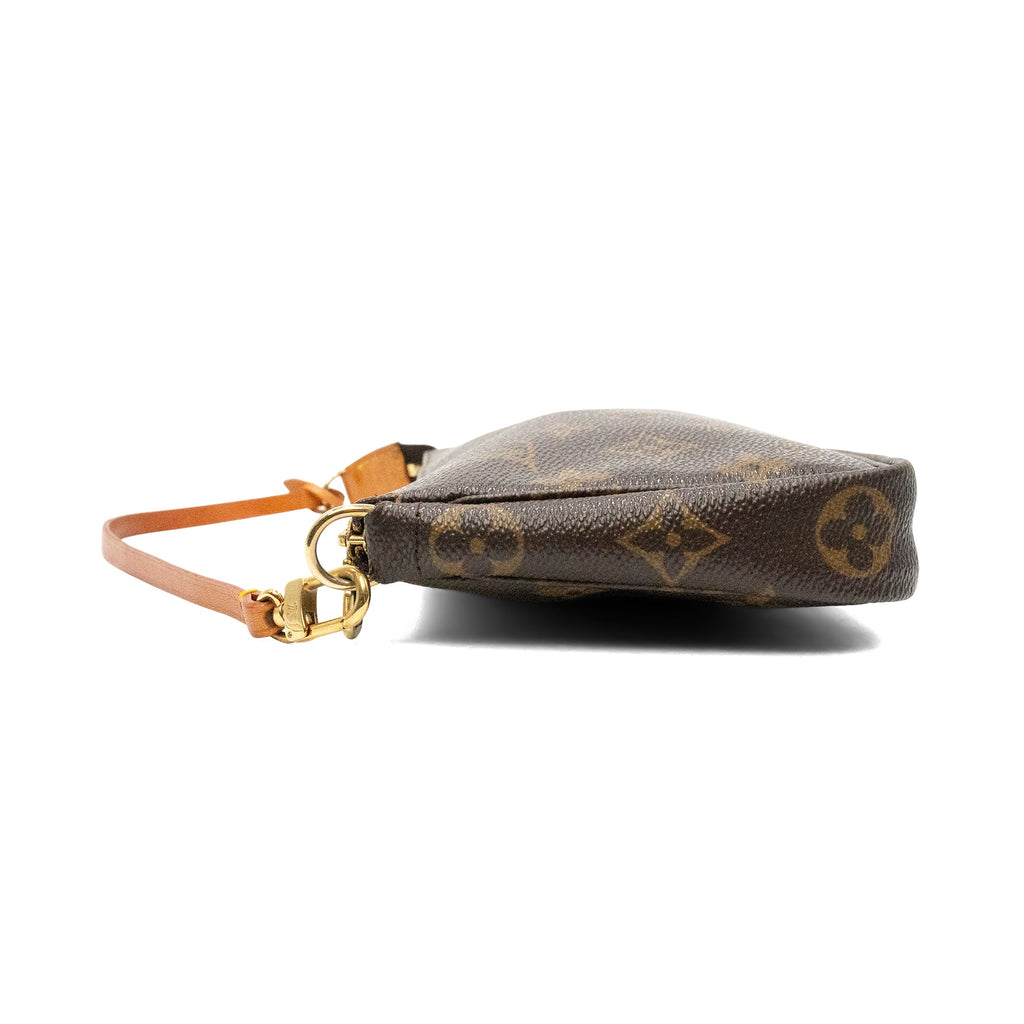 Louis Vuitton 'Pochette Accessoires' Shoulder Bag