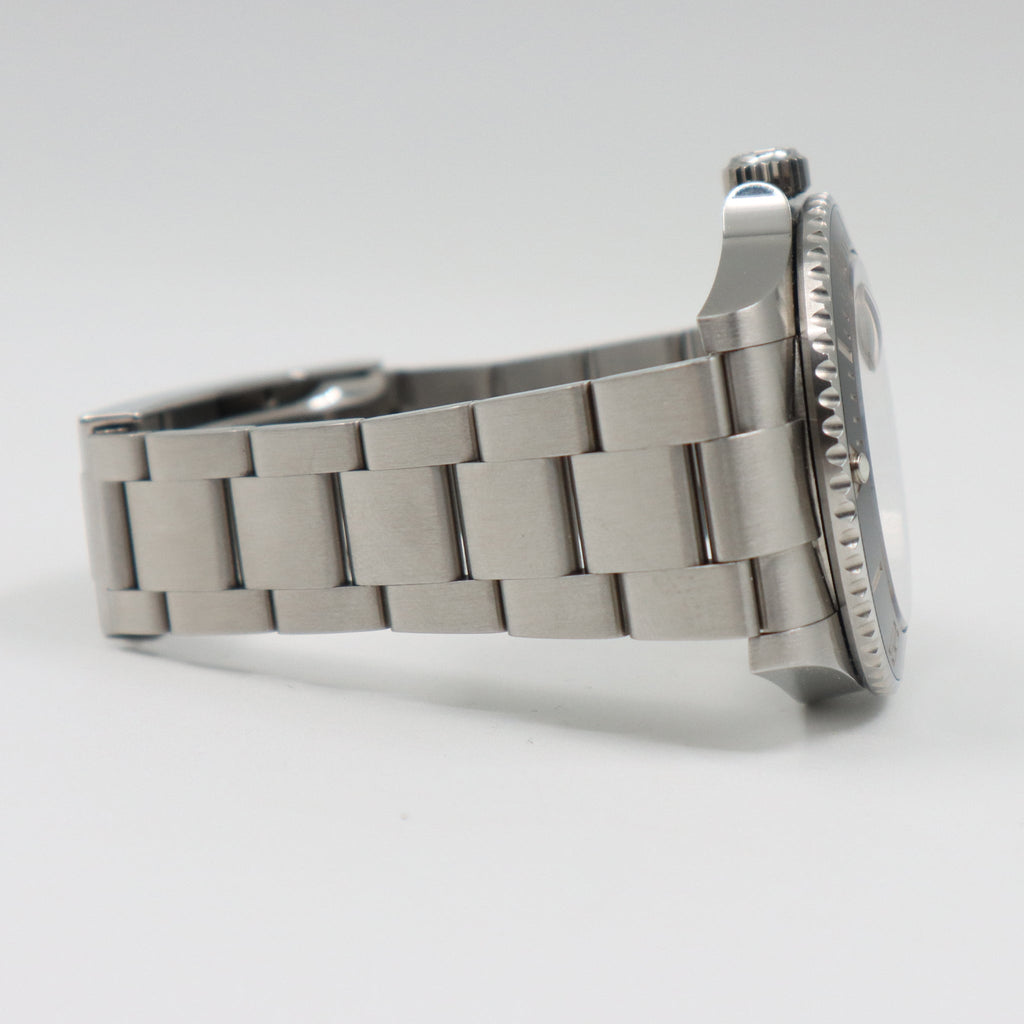 Rolex- Sub Date - 126610LN