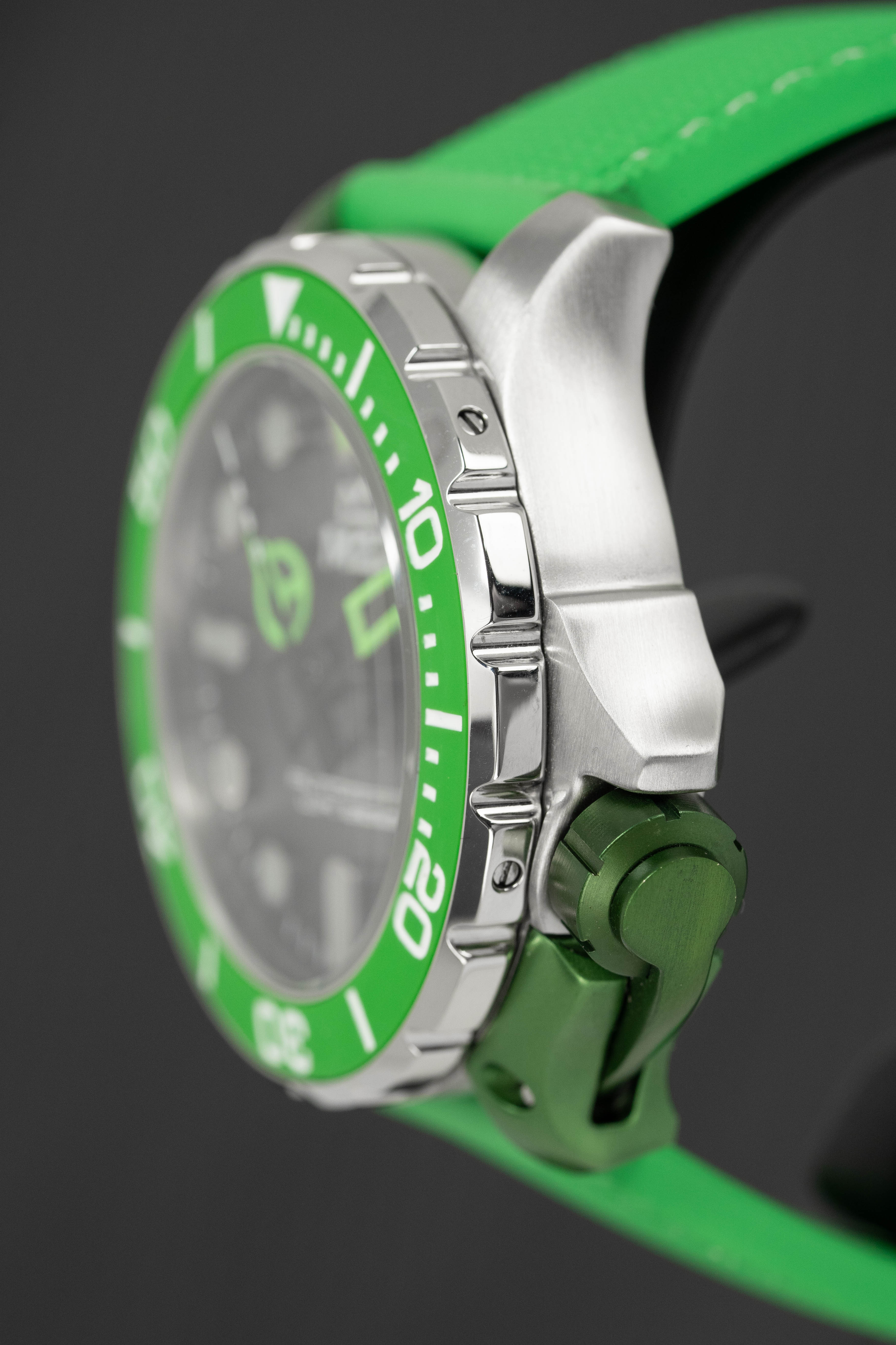 M2Z Men's Watch Diver 200 Green