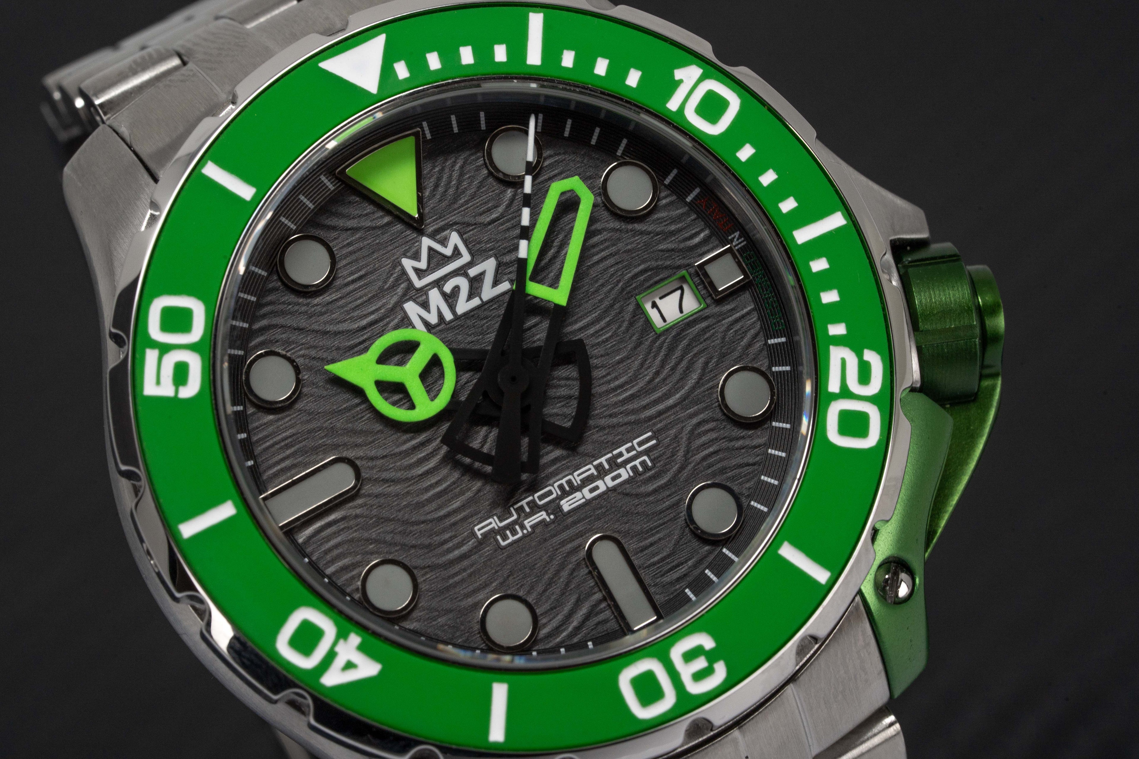 M2Z Men's Watch Diver 200 Bracelet Green