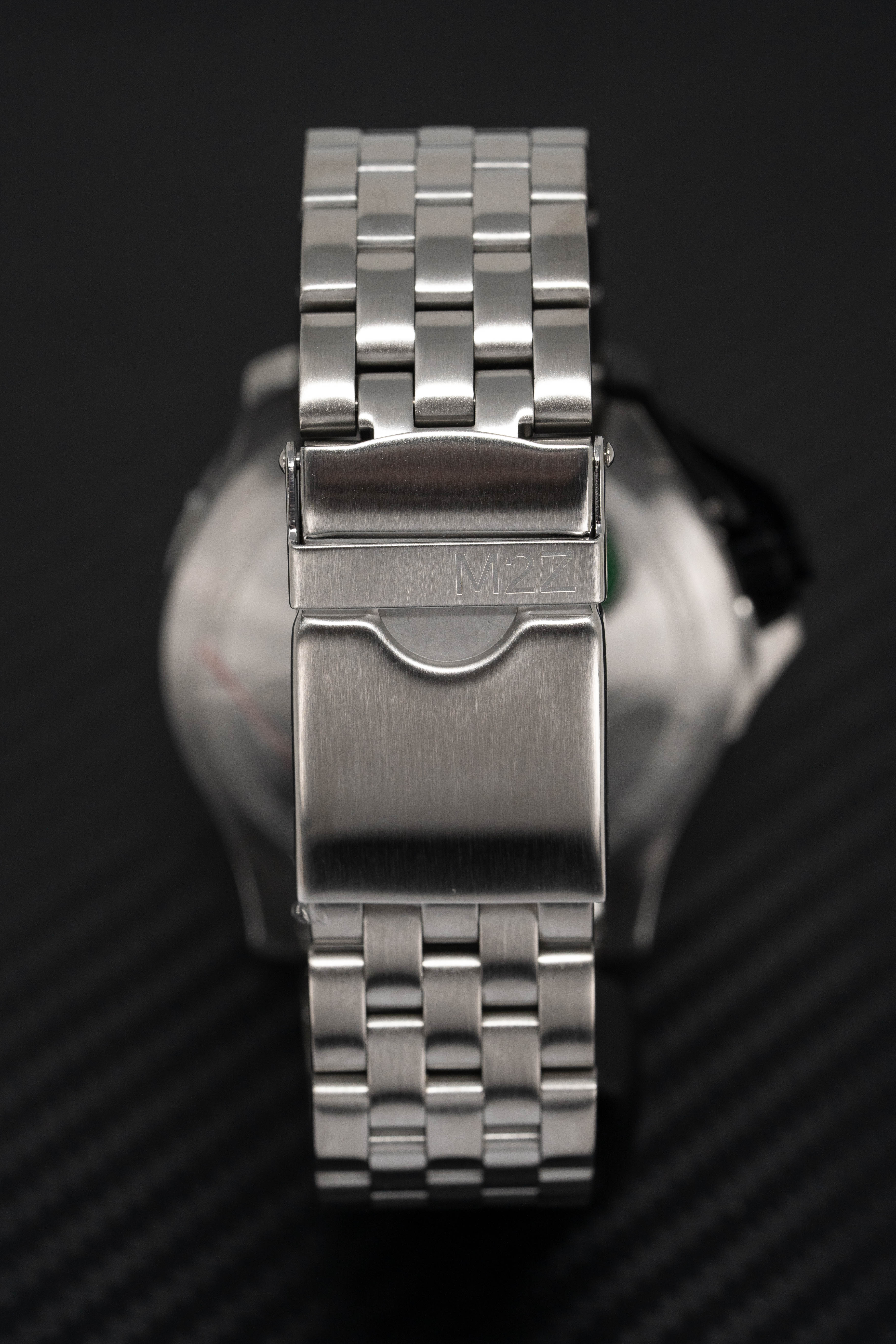 M2Z Men's Watch Diver 200 Bracelet Black