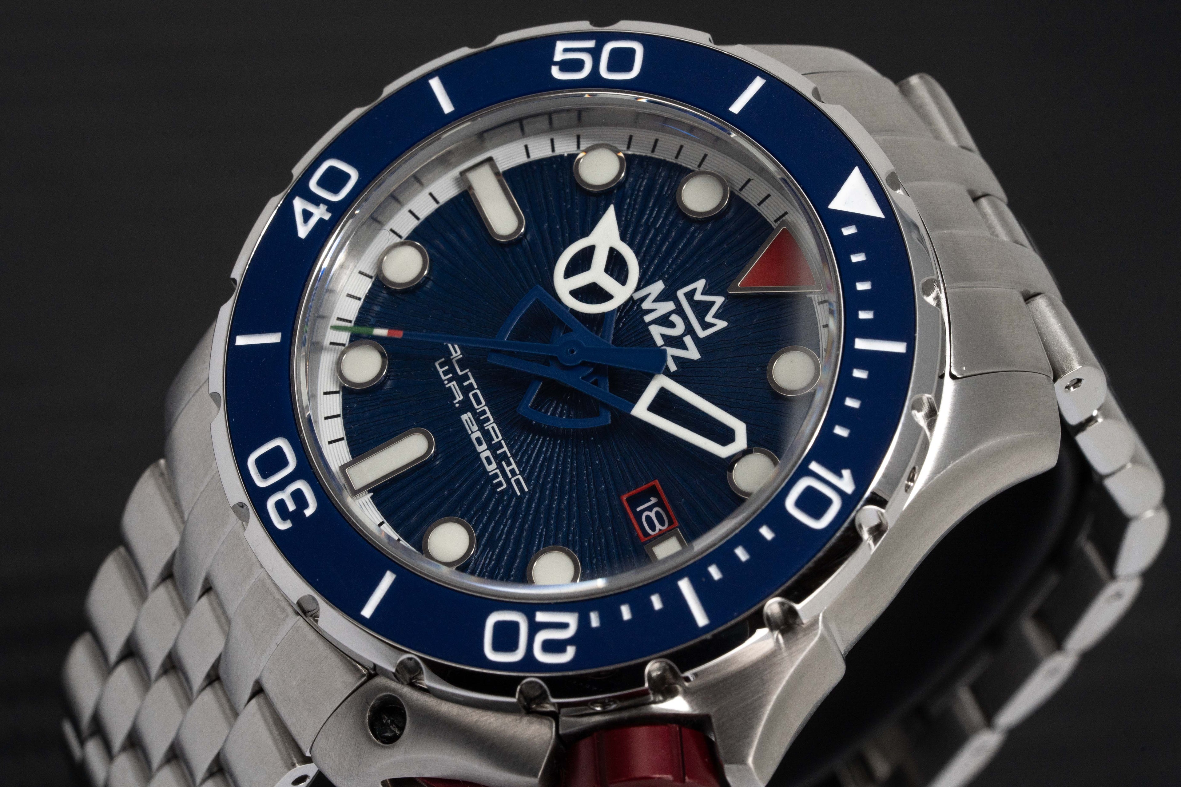 M2Z Men's Watch Diver 200 Bracelet Blue