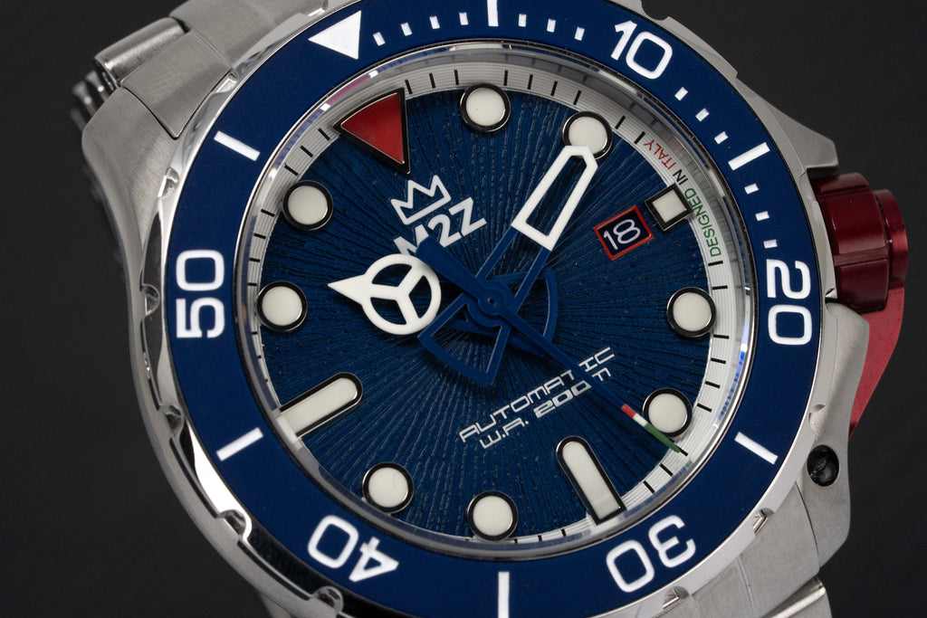 M2Z Men's Watch Diver 200 Bracelet Blue