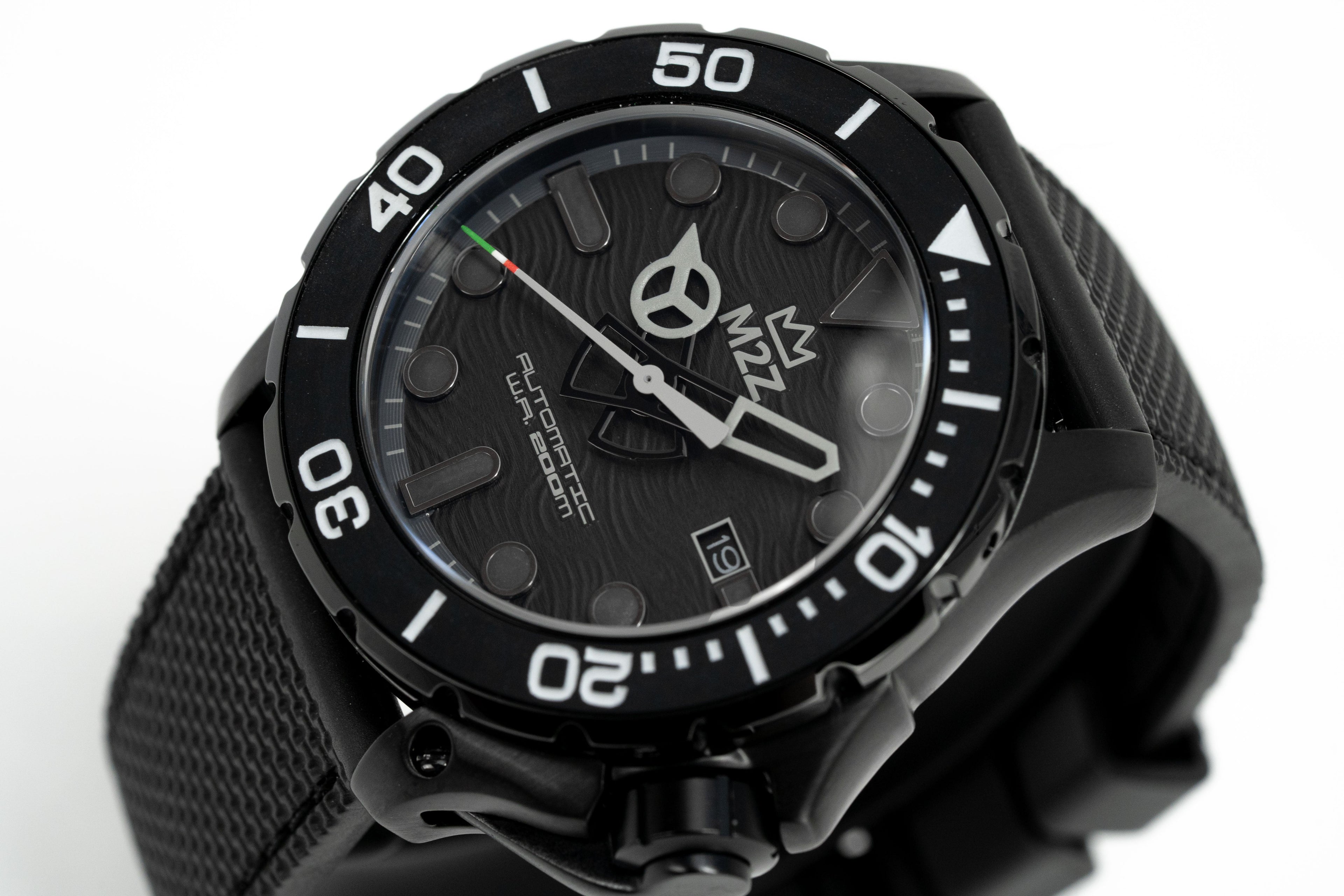 M2Z Men's Watch Diver 200 Black