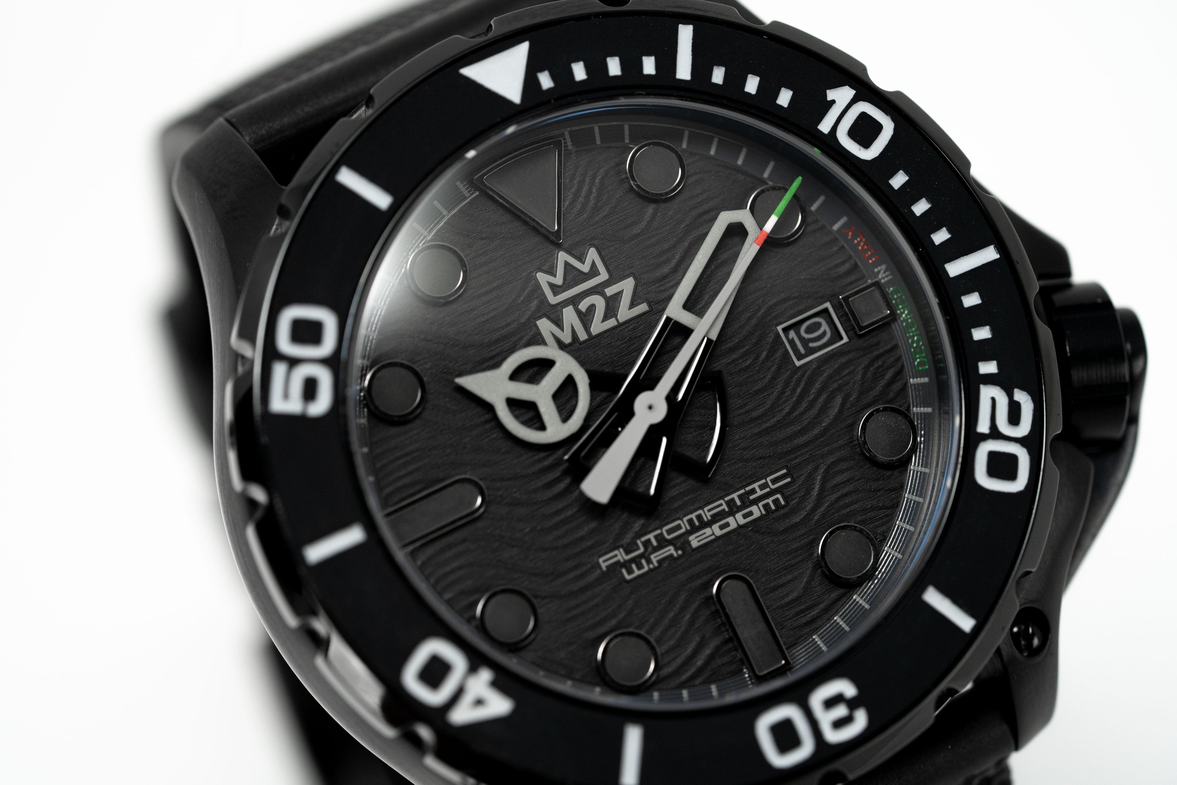 M2Z Men's Watch Diver 200 Black