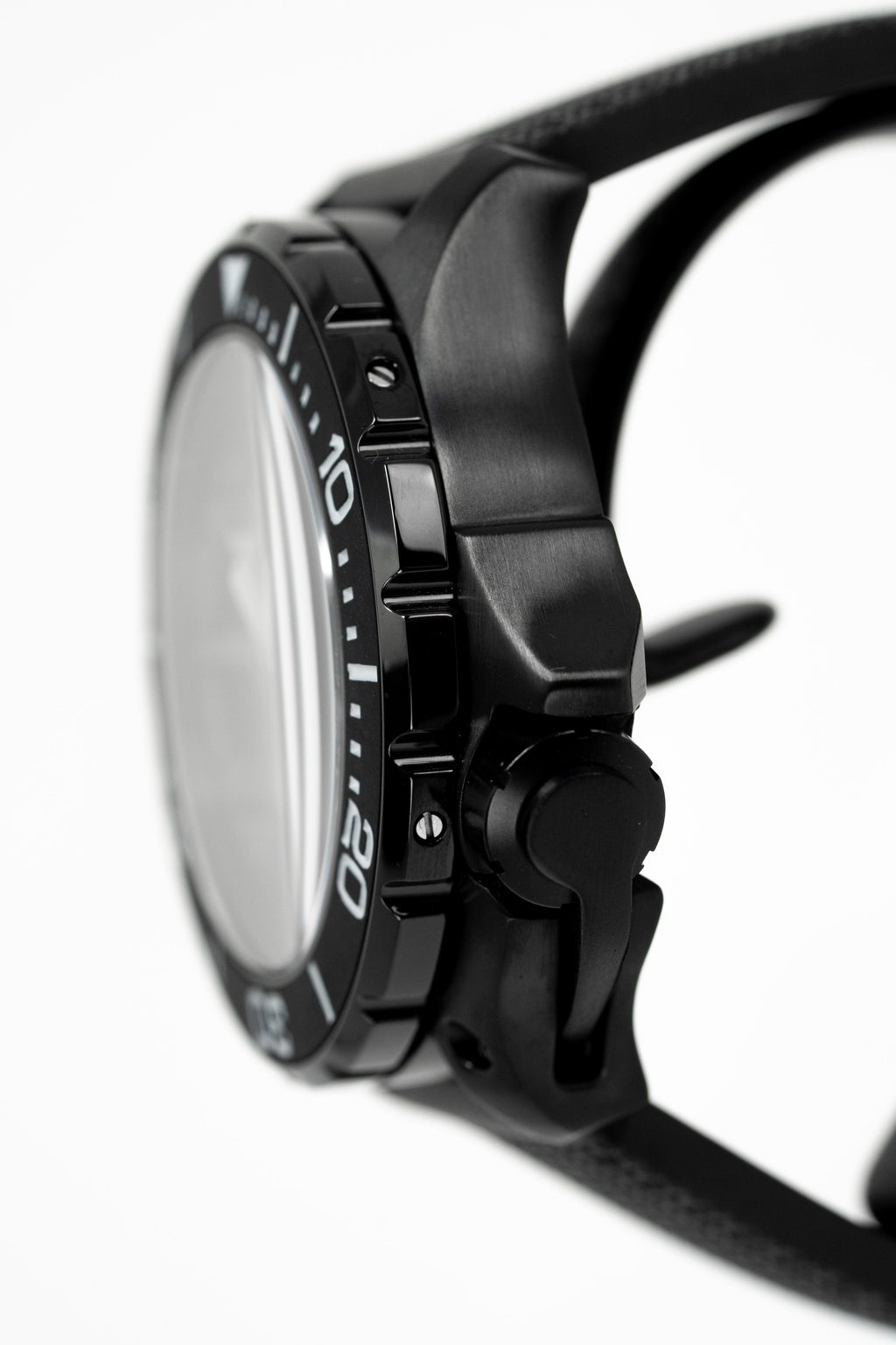 M2Z Men's Watch Diver 200 Black
