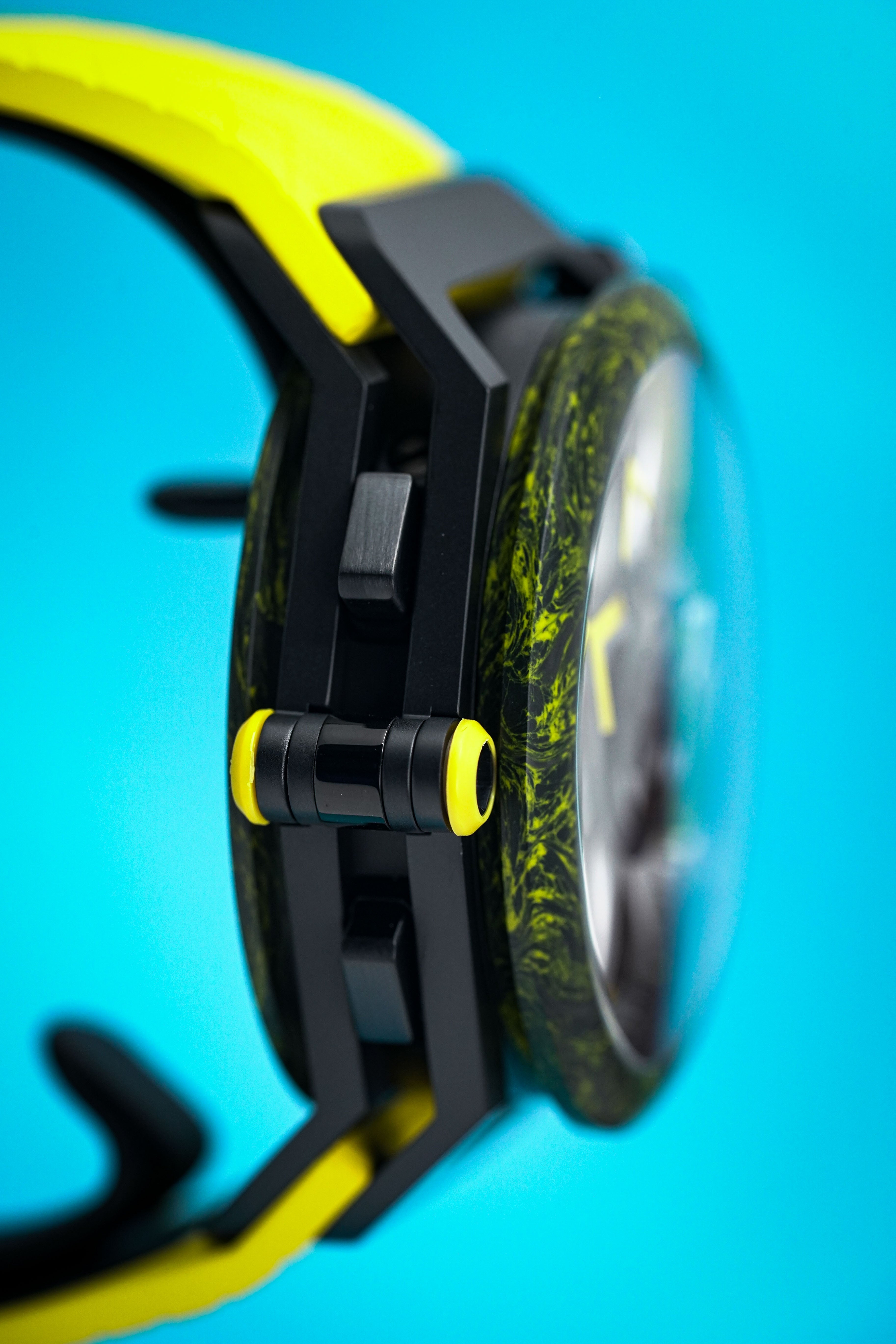 Mazzucato Reversible Watch Monza Yellow Carbon