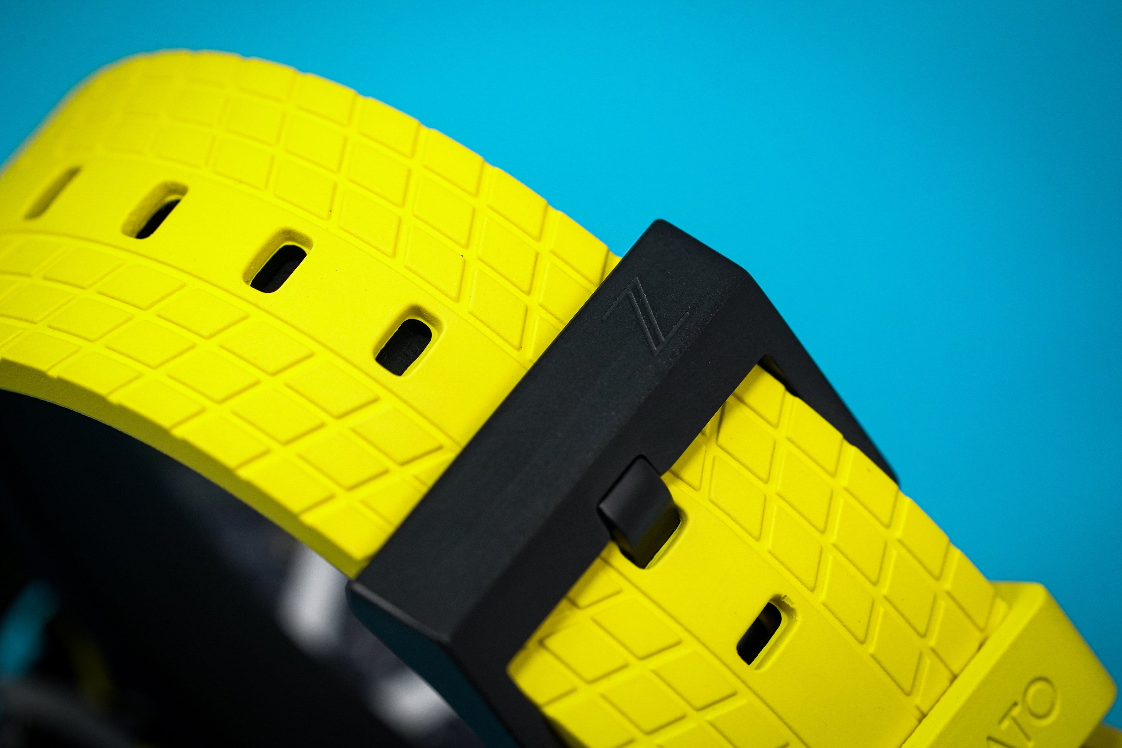 Mazzucato Reversible Watch Monza Yellow Carbon