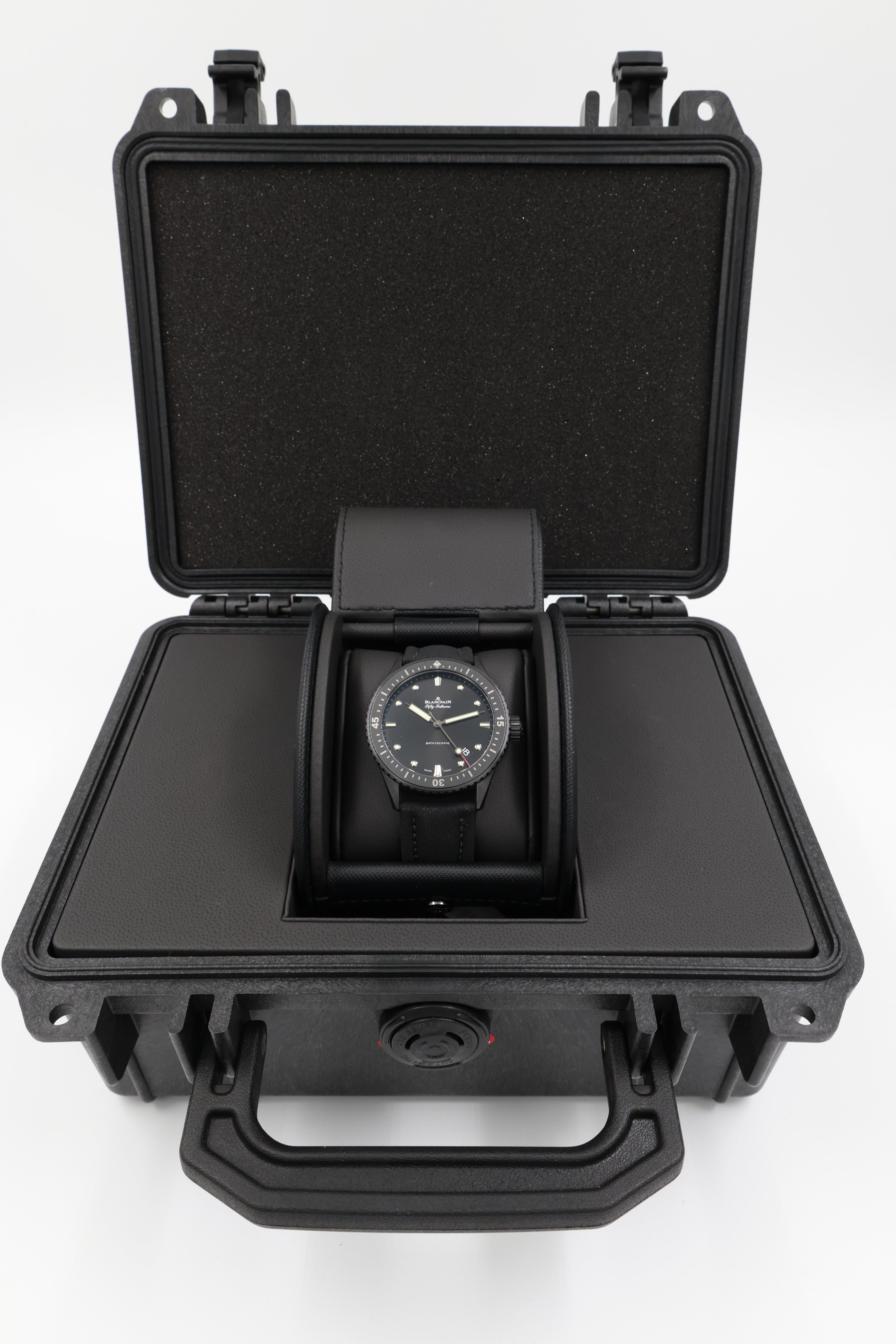 Blancpain - Fifty Fathoms Bathyscaphe - 5000-0130-B52A - Black - Strap - 2023