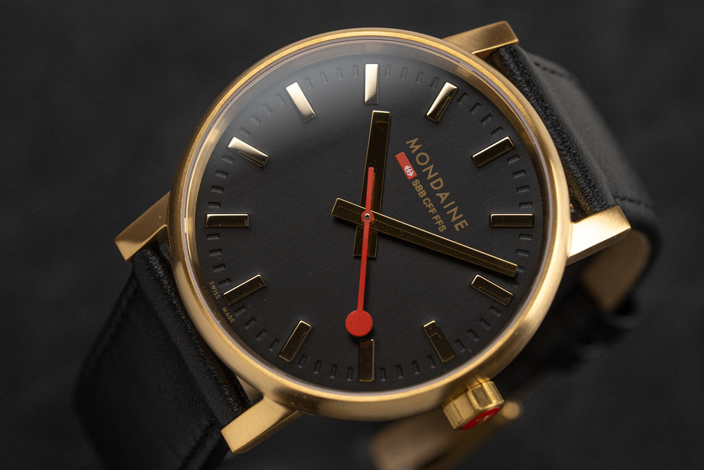 Mondaine Watch EVO2 Gold Black