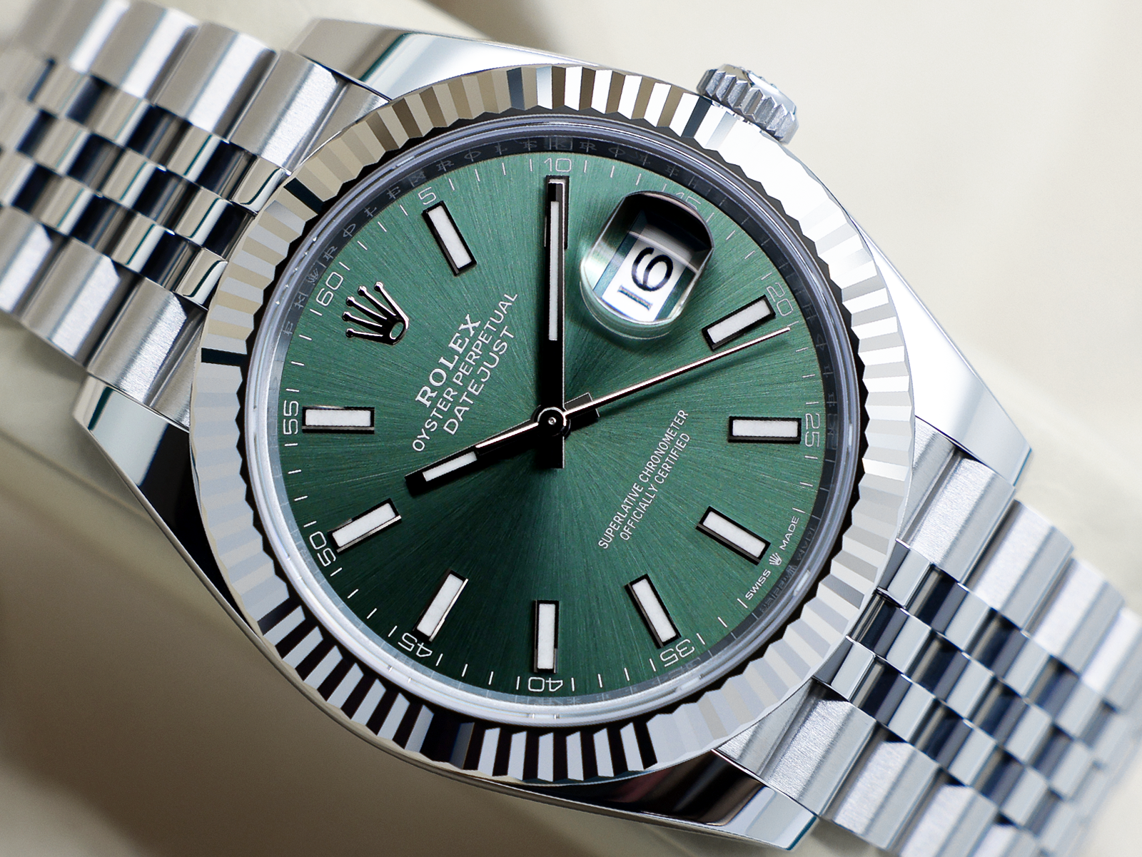 ROLEX DATEJUST 41mm 126334 EDELSTAHL MINTGRÜNES ZIFFERNBLATT UNGETRAGEN 2026