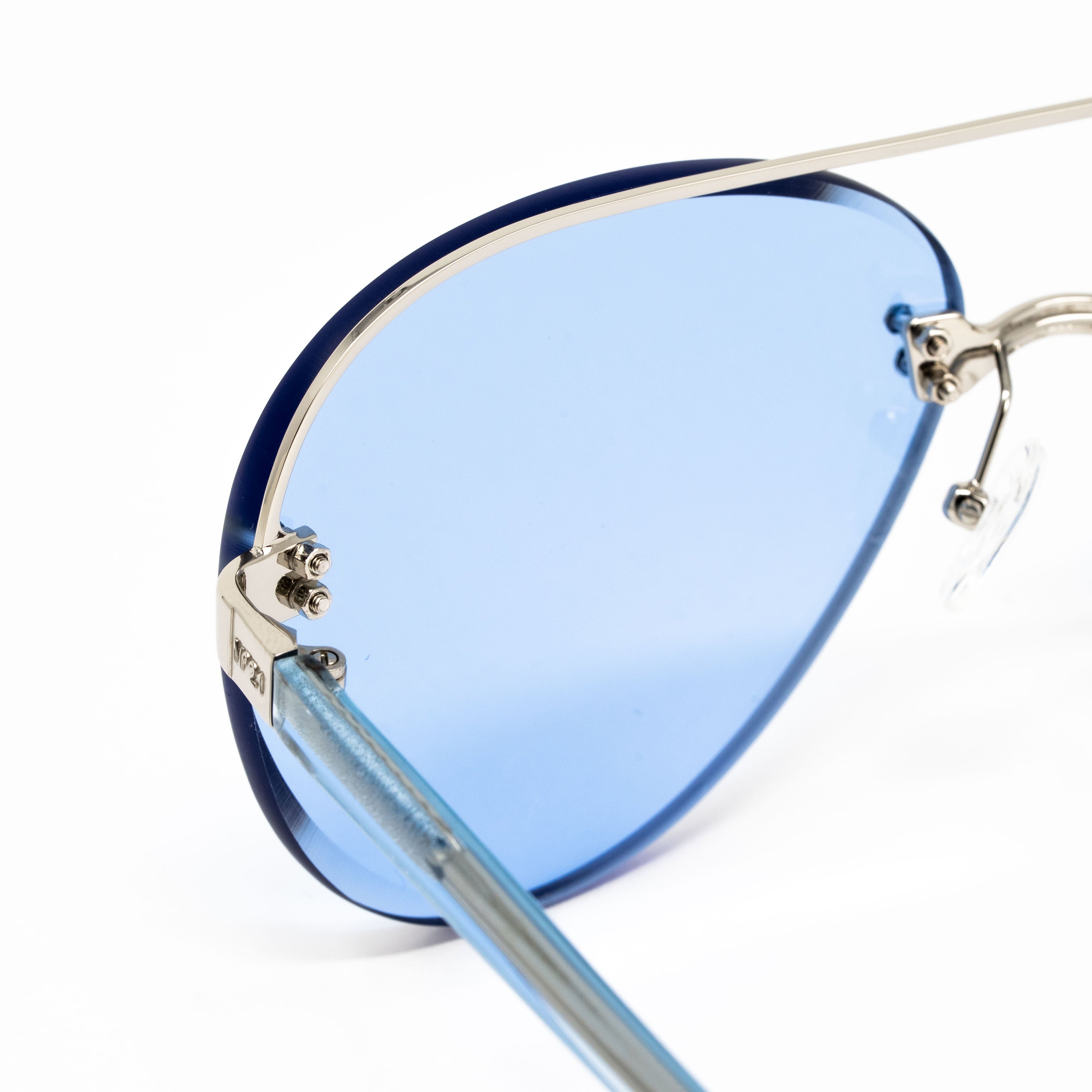 NO 21 x Linda Farrow Blue Sunglasses