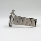 Rolex - Submariner - 124060