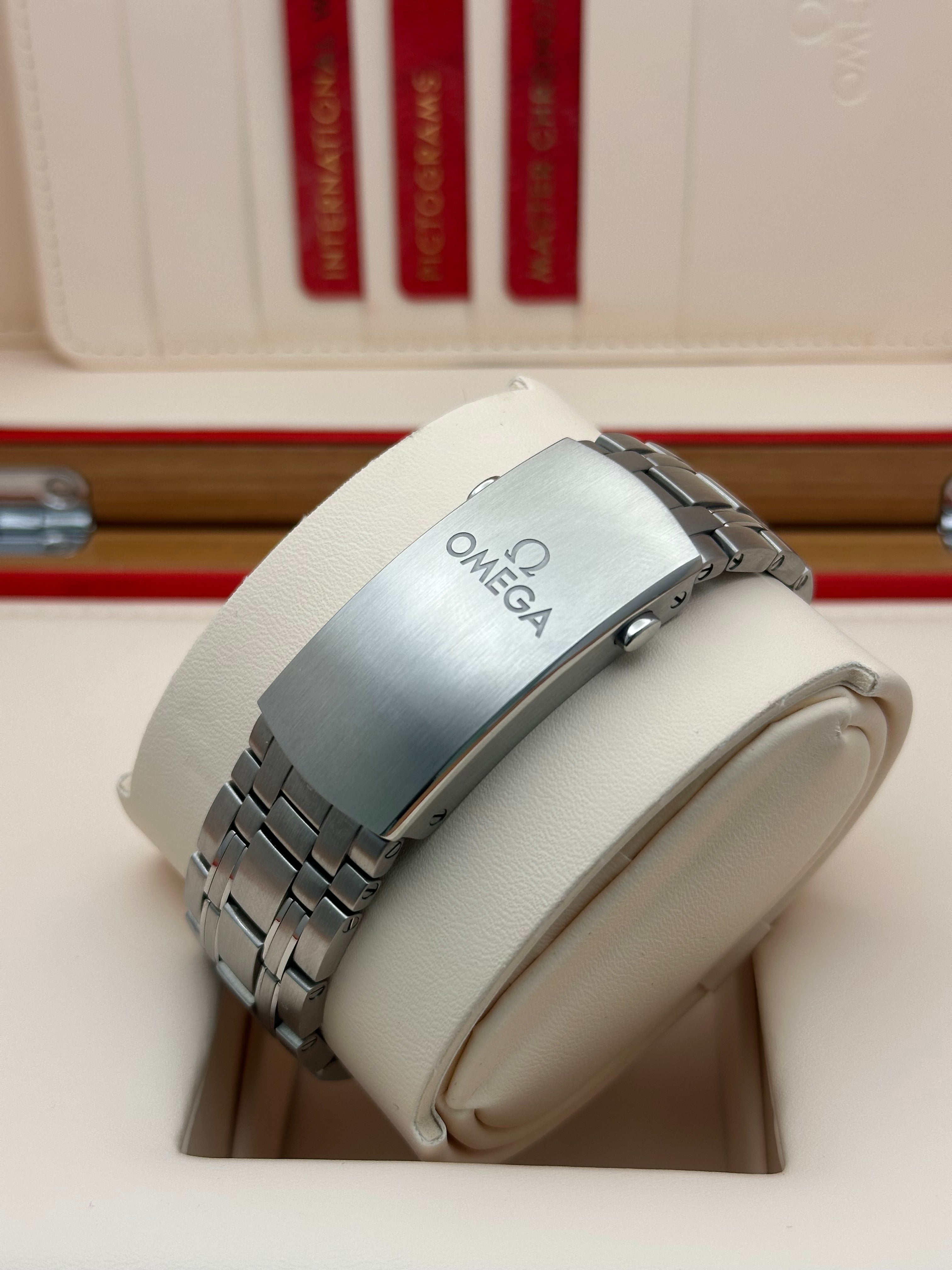 Omega Seamaster Diver 300M Co-Axial Master Chronometer Watch - 42 mm Steel Case - Green Ceramic Dial - 210.30.42.20.10.001