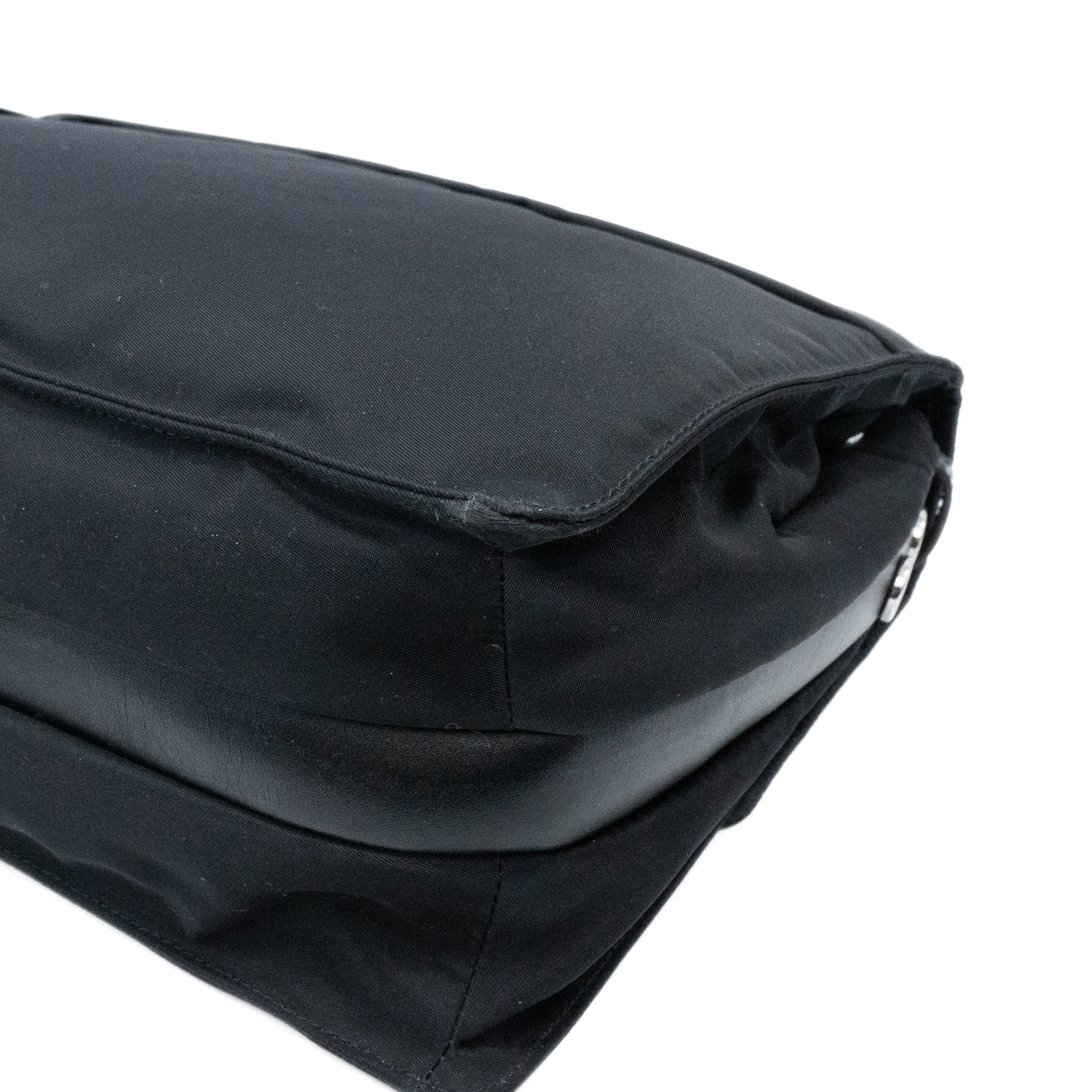 Prada 'Traveller Padded Re-Nylon' Messenger Bag