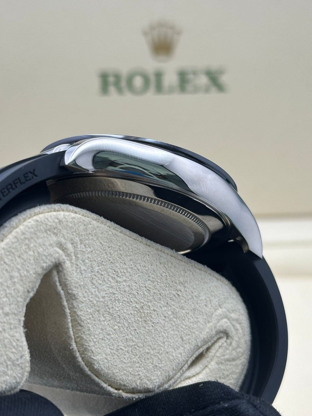 Rolex White Gold  Daytona 40  - Steel Index Dial - Black Oysterflex Strap - 116519LN