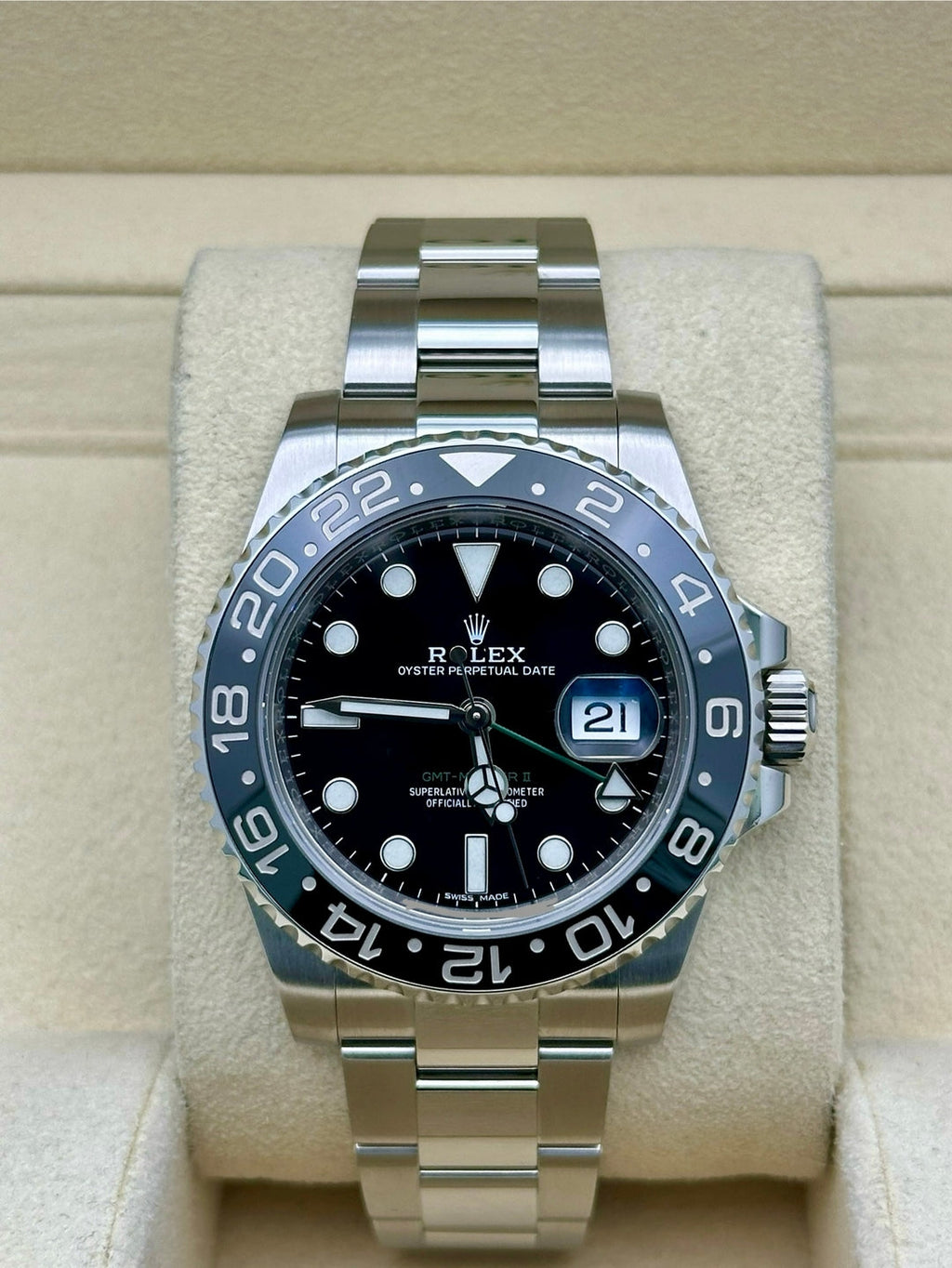 Rolex Steel GMT-Master II 40  - Black Bezel - Black Dial - Oyster Bracelet - 116710LN