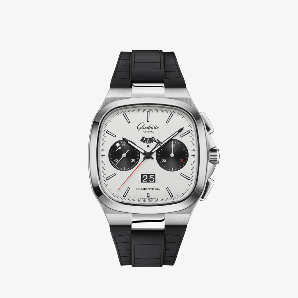 Seventies Chronograph Panorama Date
