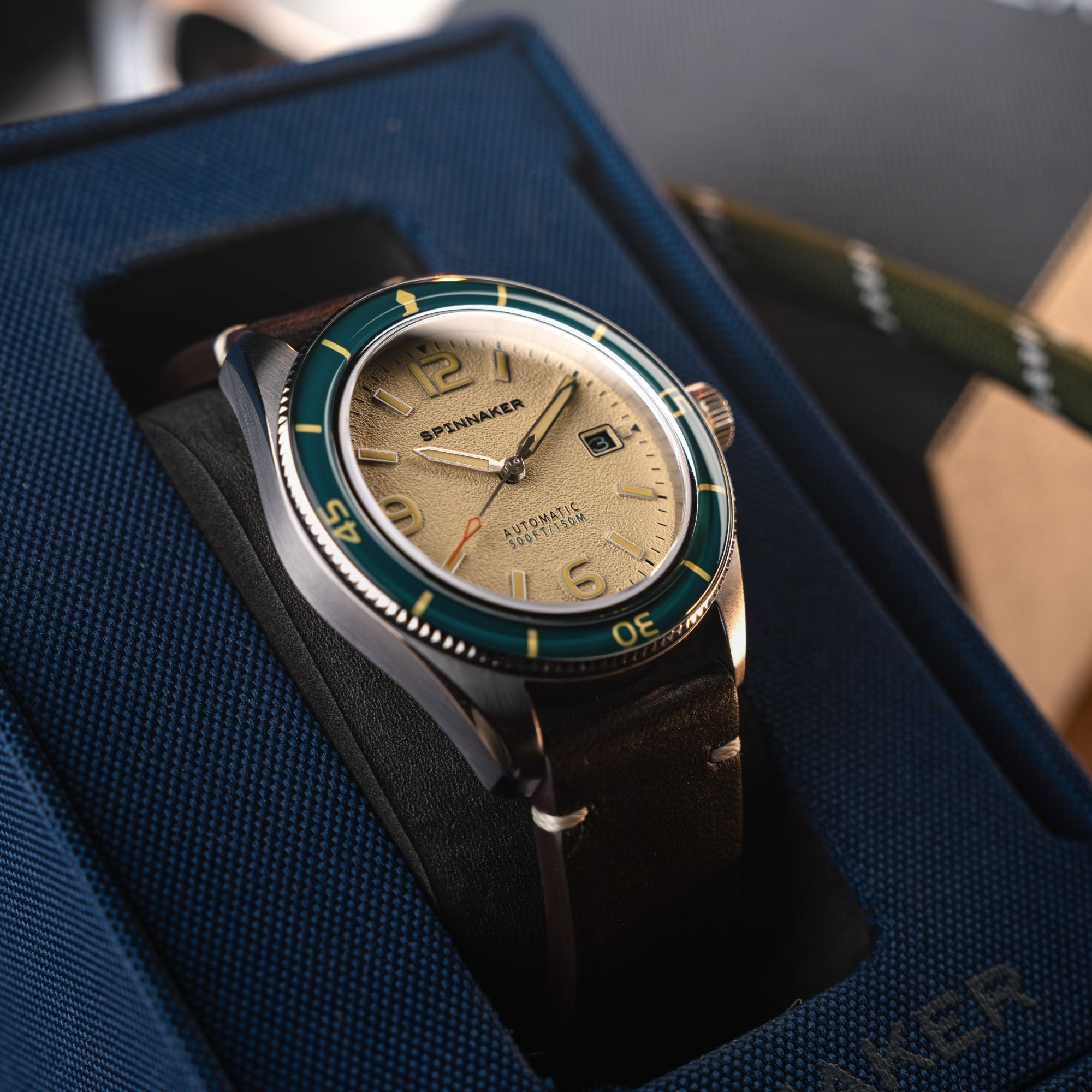 Spinnaker Fleuss Men's Cream Retro Automatic Watch